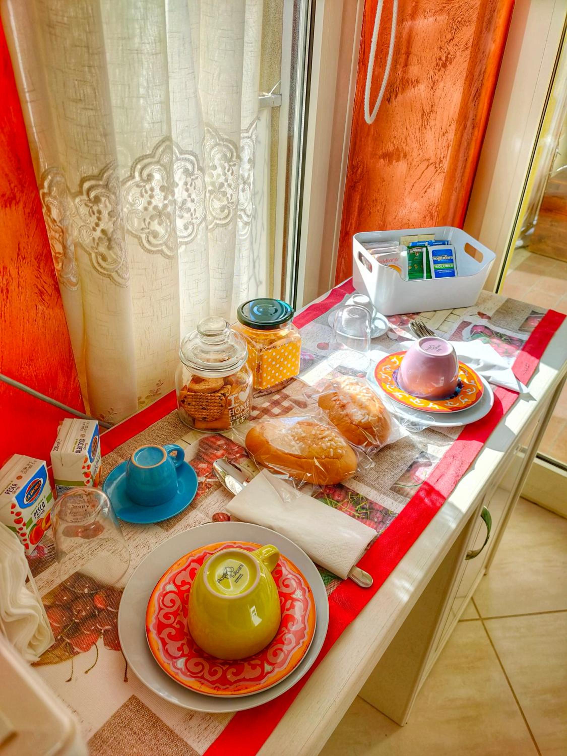 King Room with Balcony photo 1