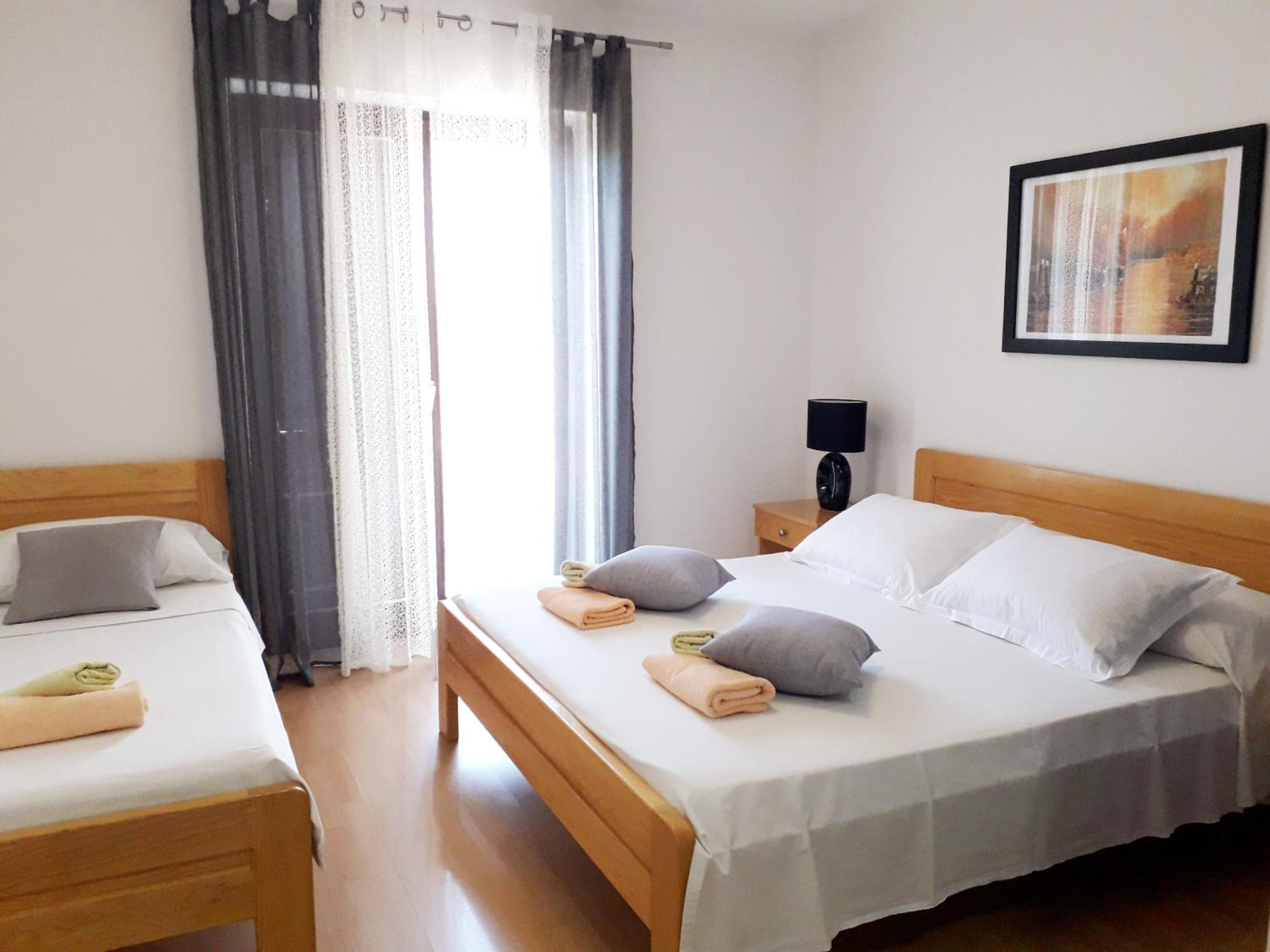 Standard Triple Room with Sea View photo 3