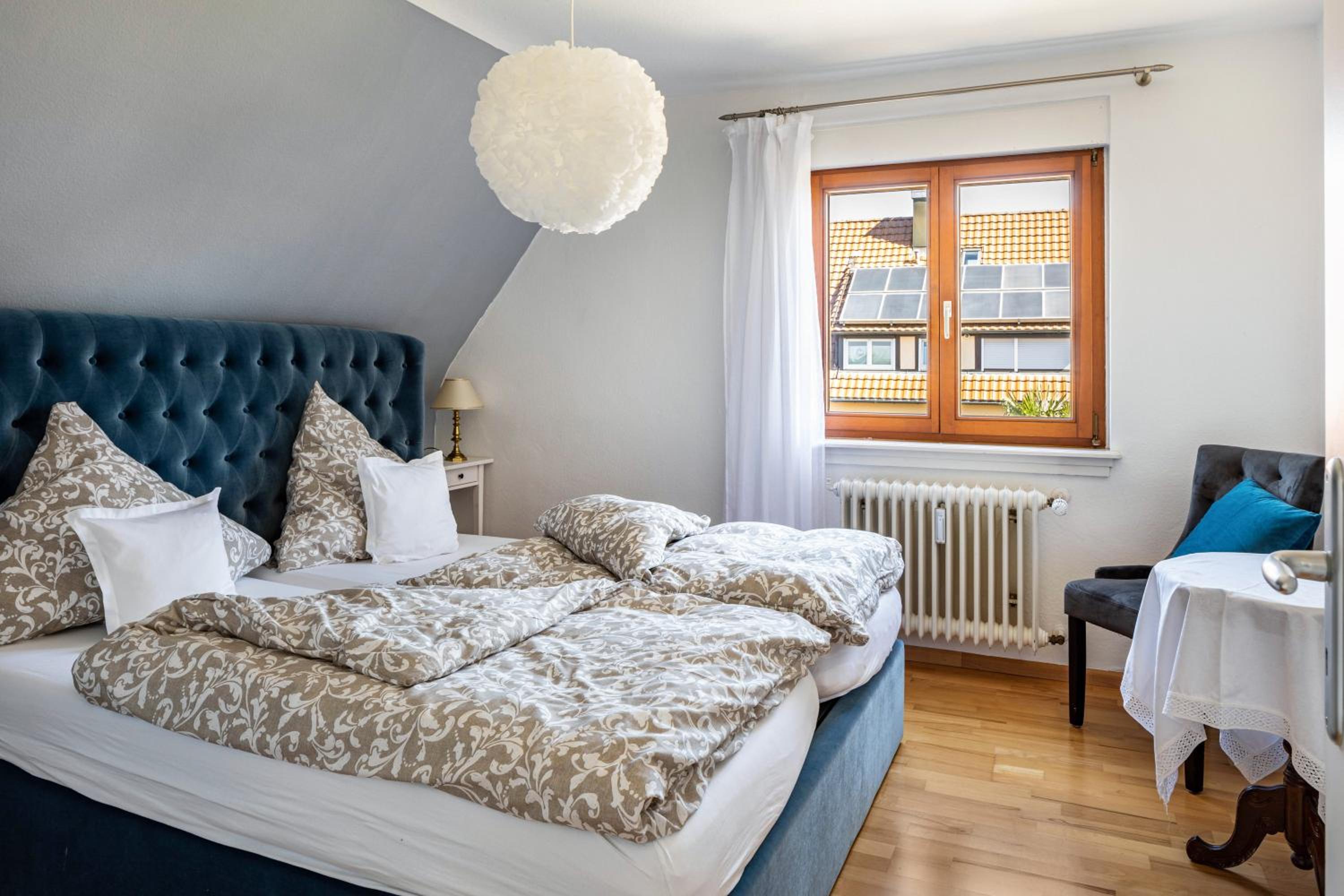 Two-Bedroom Deluxe Apartment with Garden View photo 1