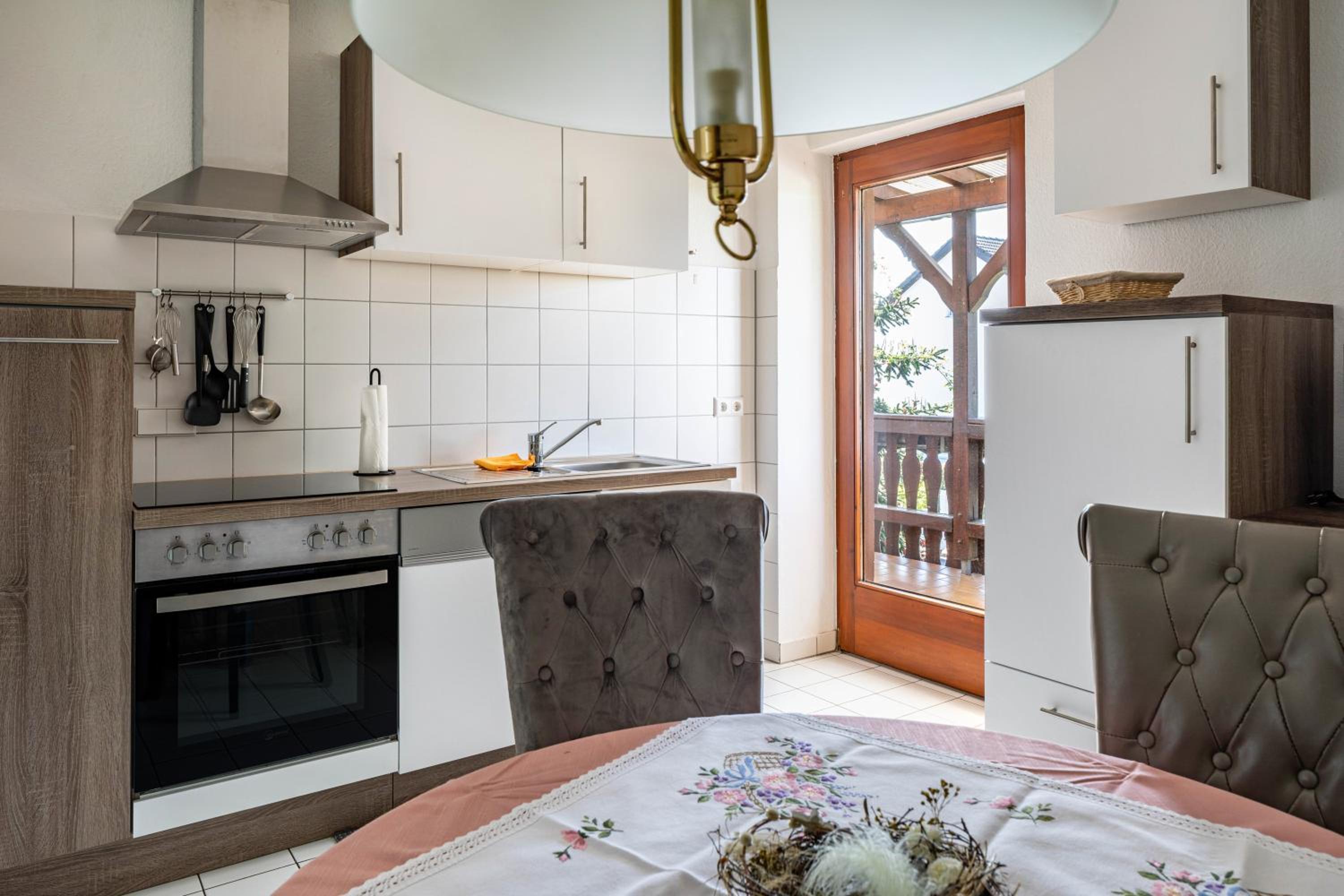 Two-Bedroom Deluxe Apartment with Garden View photo 3