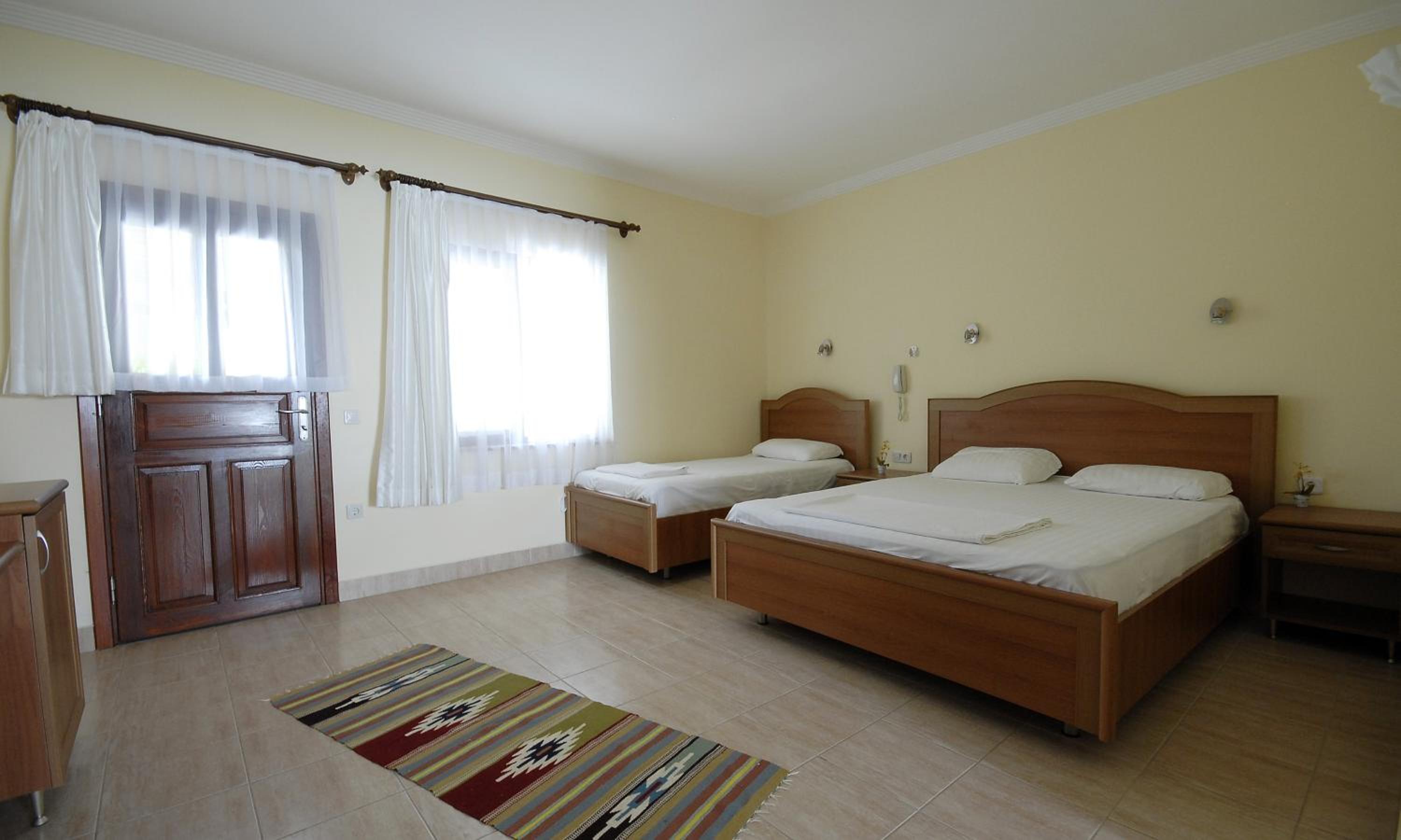 Comfort Triple Room photo 3