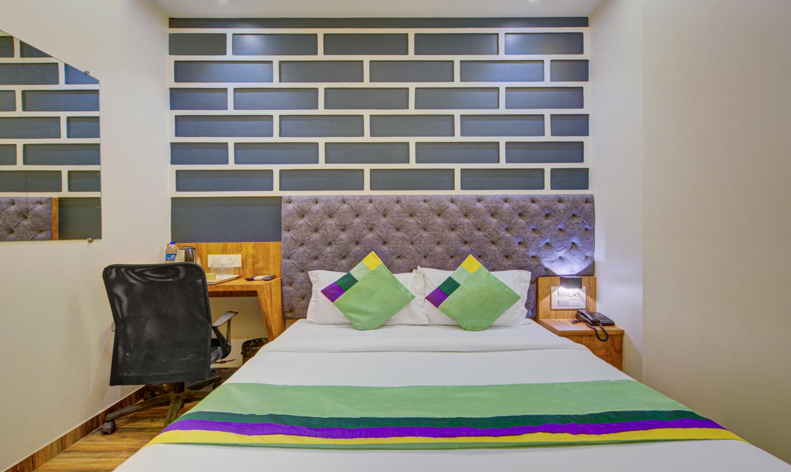 Standard Double Room - Photo 5