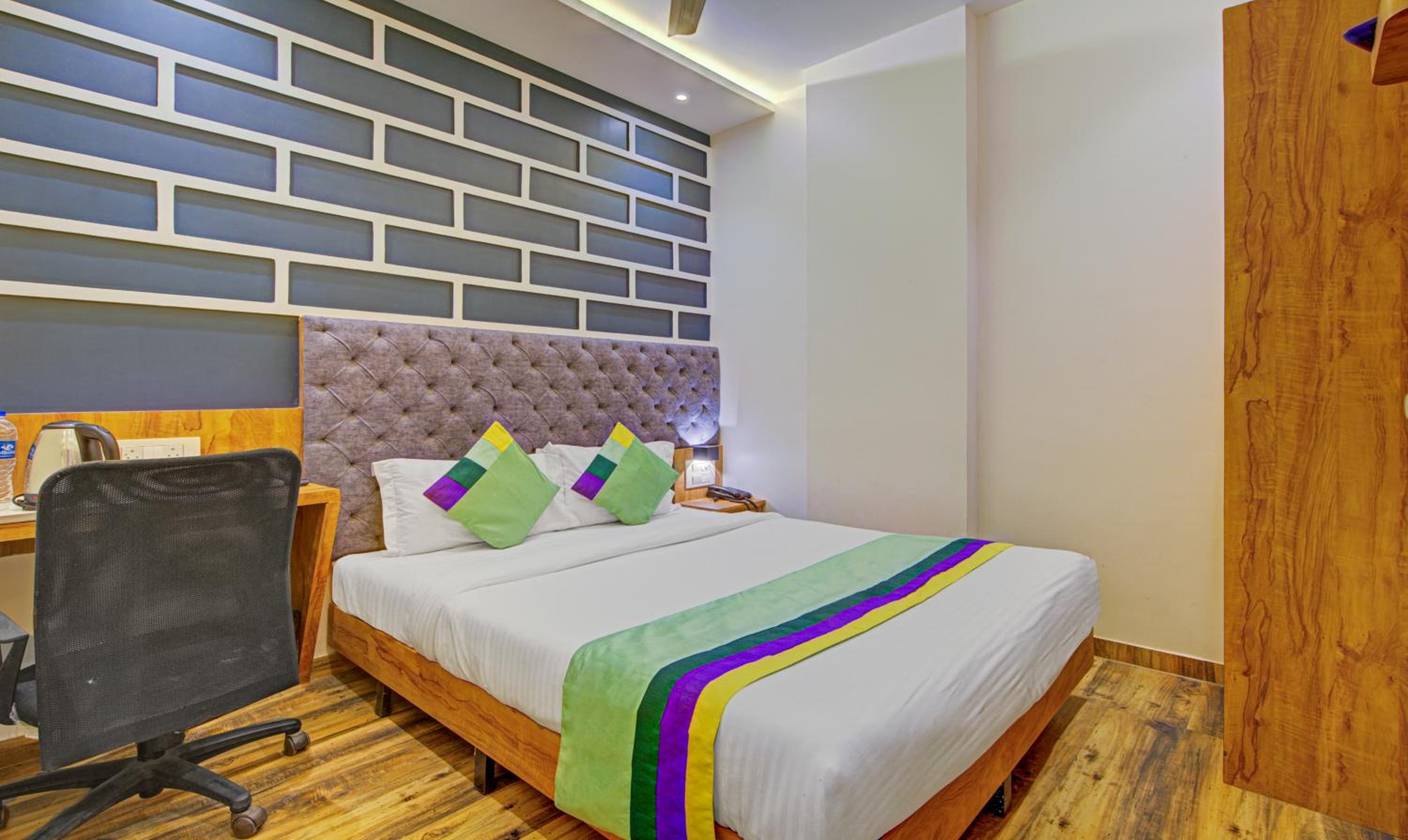 Standard Double Room - Photo 1