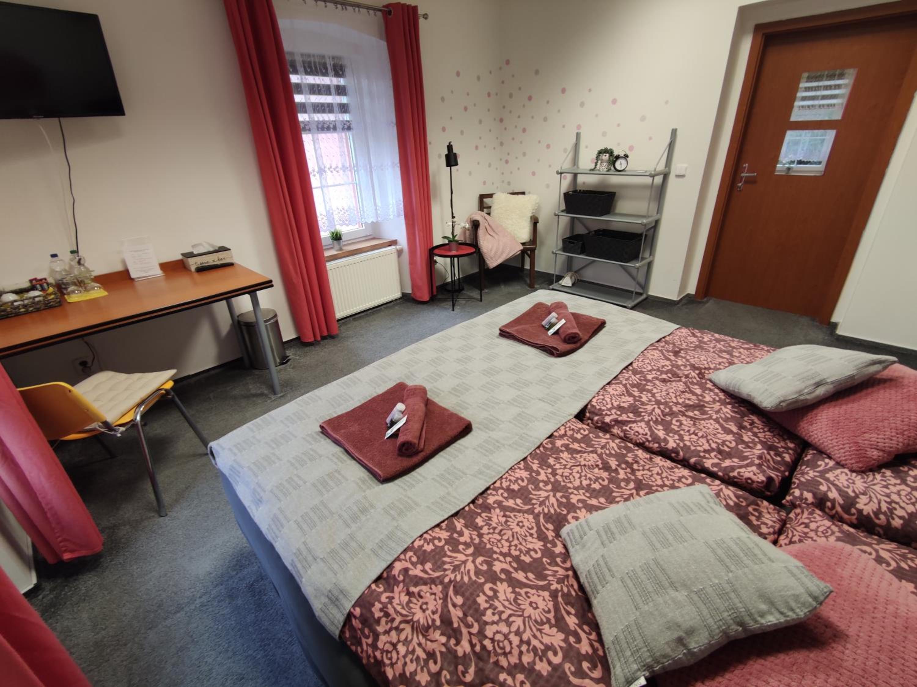 Double or Twin Room with Private External Bathroom photo 1