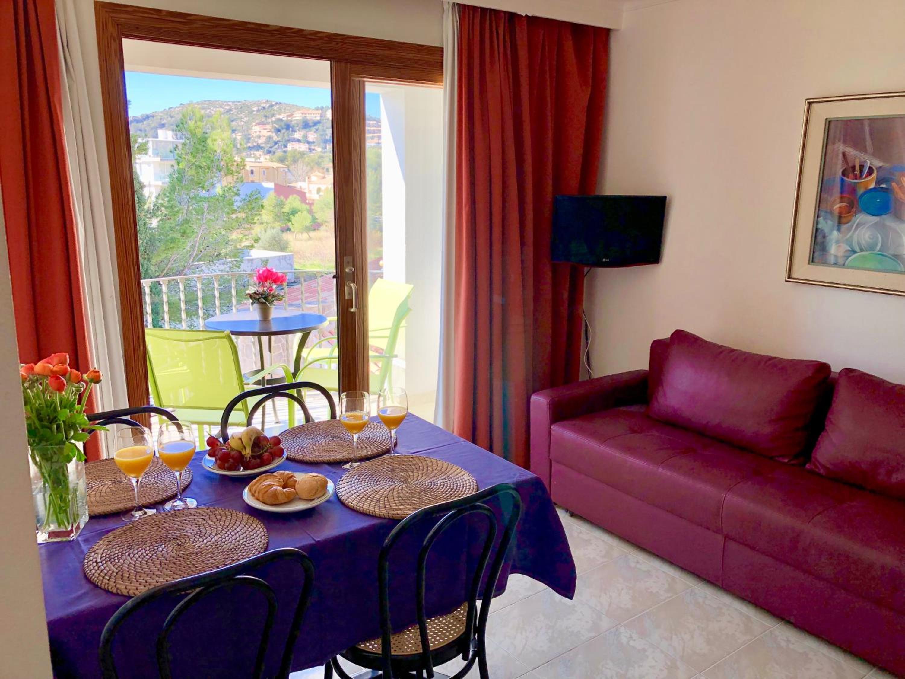 Two-Bedroom Apartment with Sea View