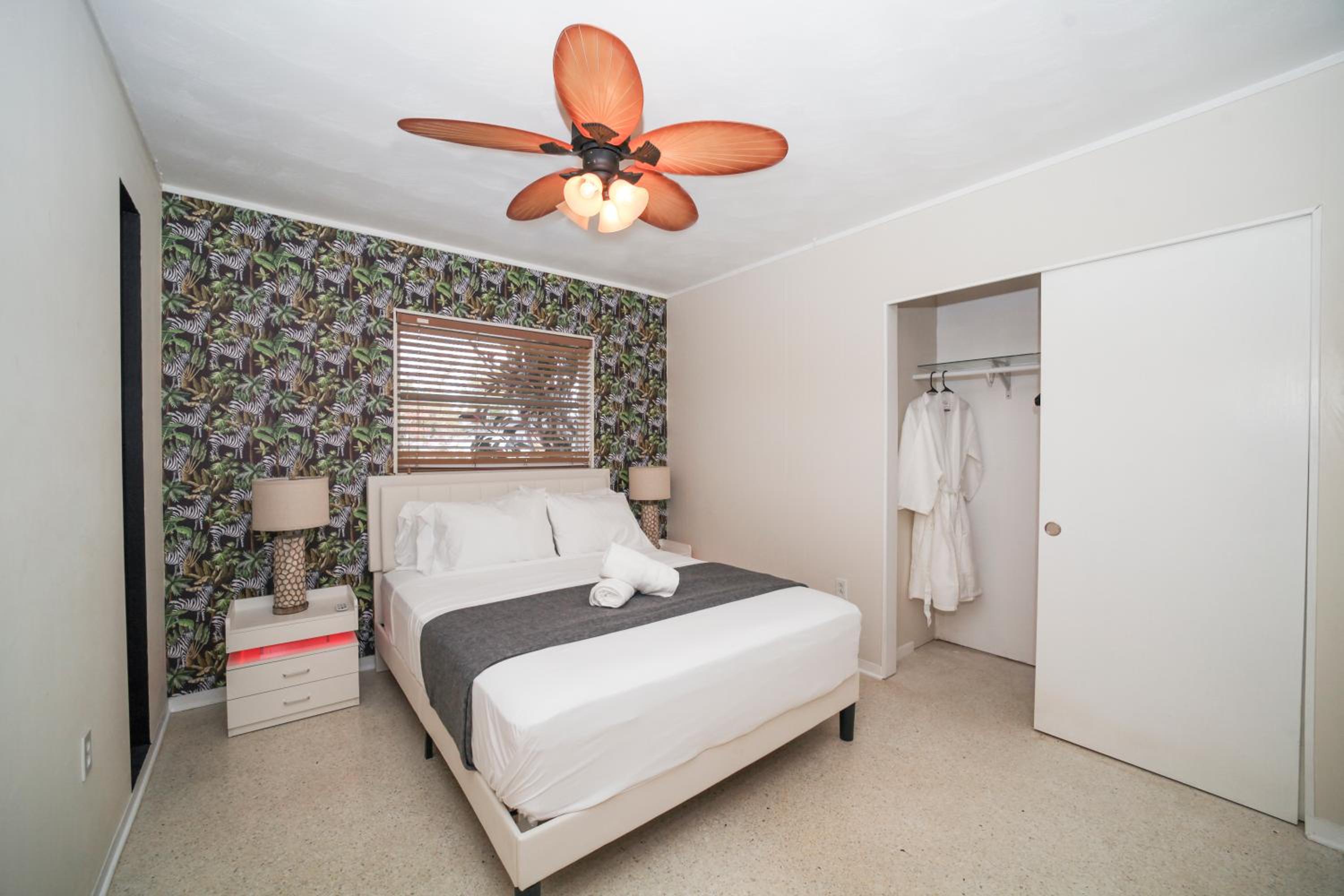 Four-Bedroom House photo 1