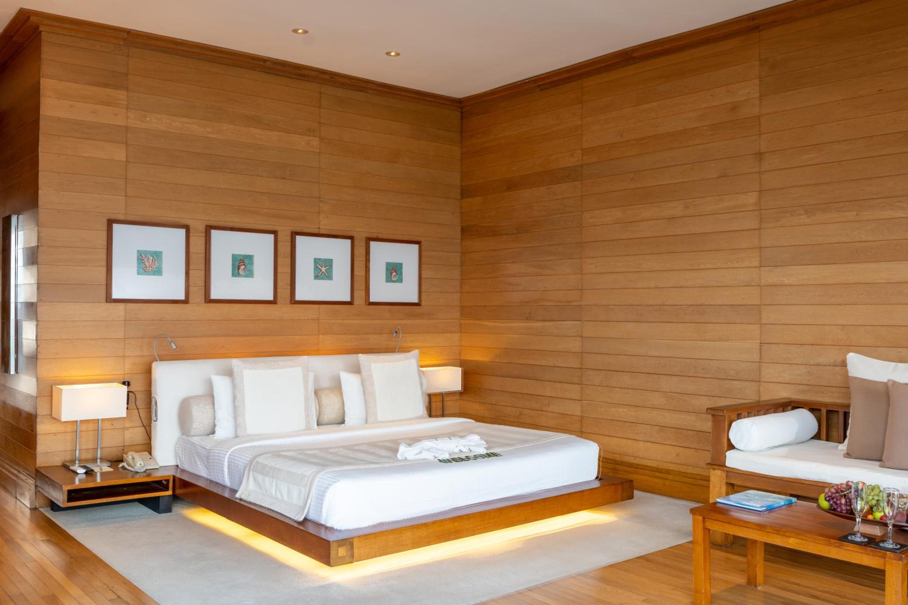 Water Villa with Jacuzzi – Personal Butler Service | Exclusive Sea Plane Lounge Access | Complimentary Candle Lit Dinner per Stay | Premium Beverages