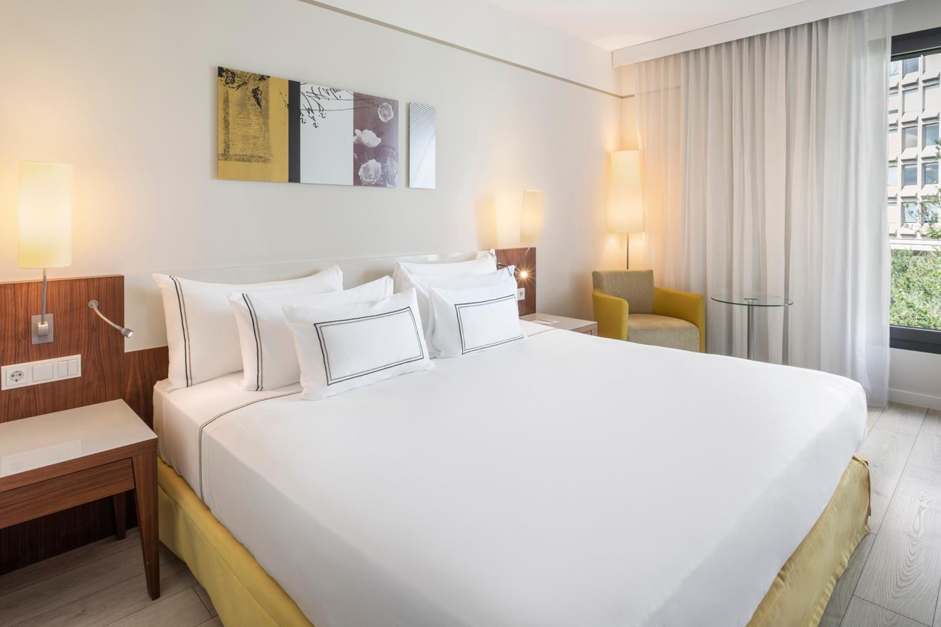 Standard Double Room - Photo 5