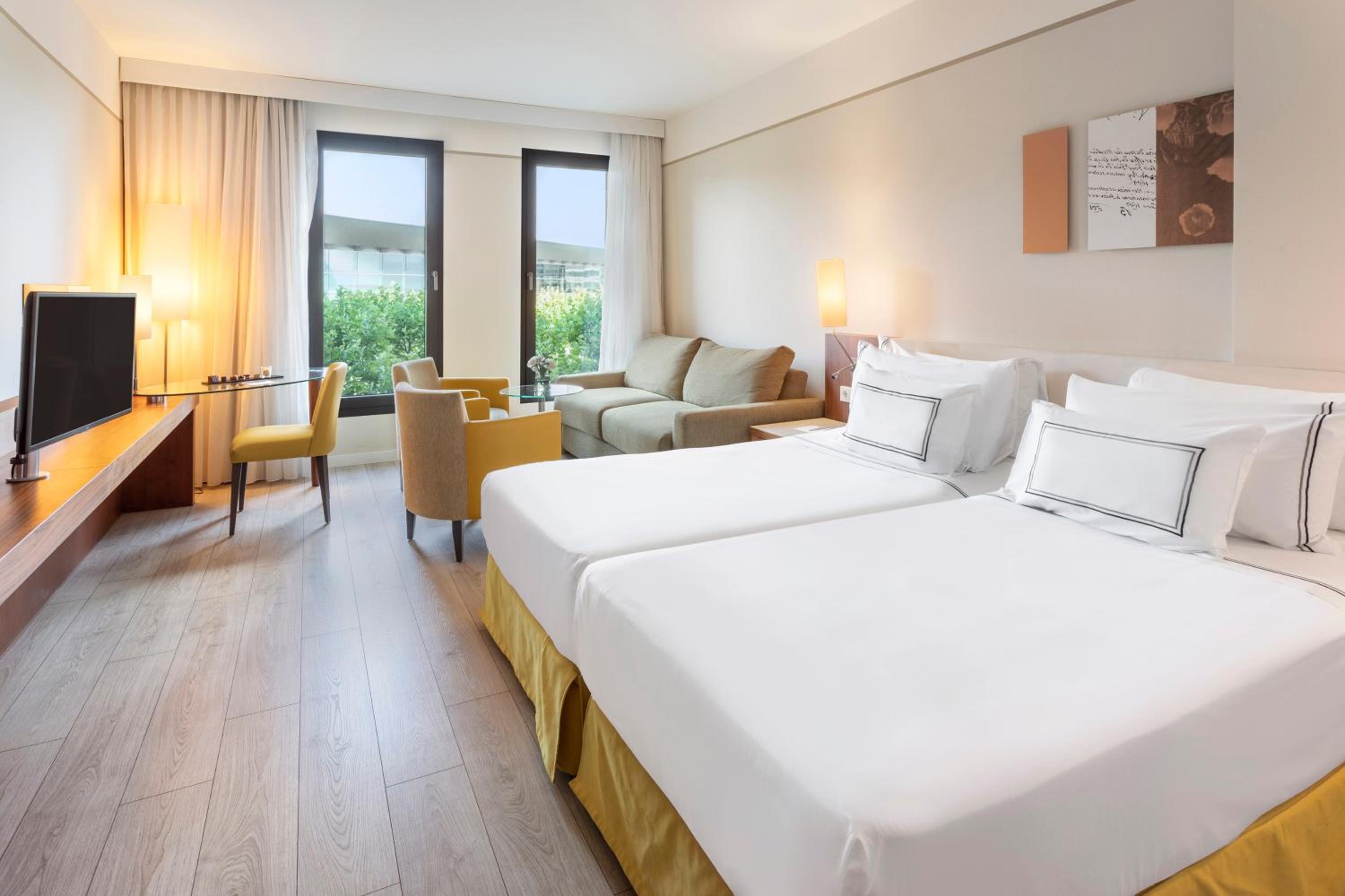 Premium Room - Photo 5