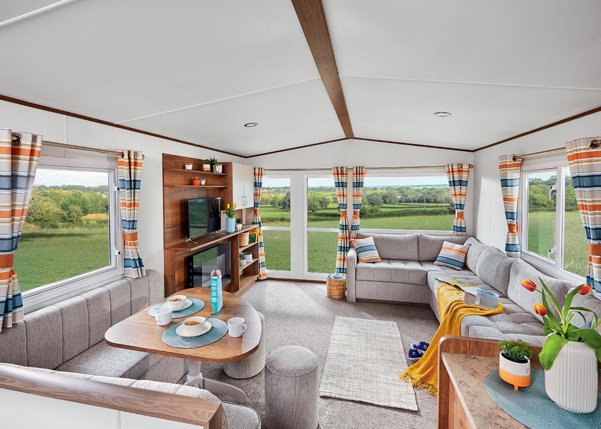 Mobile Home 3 photo 3