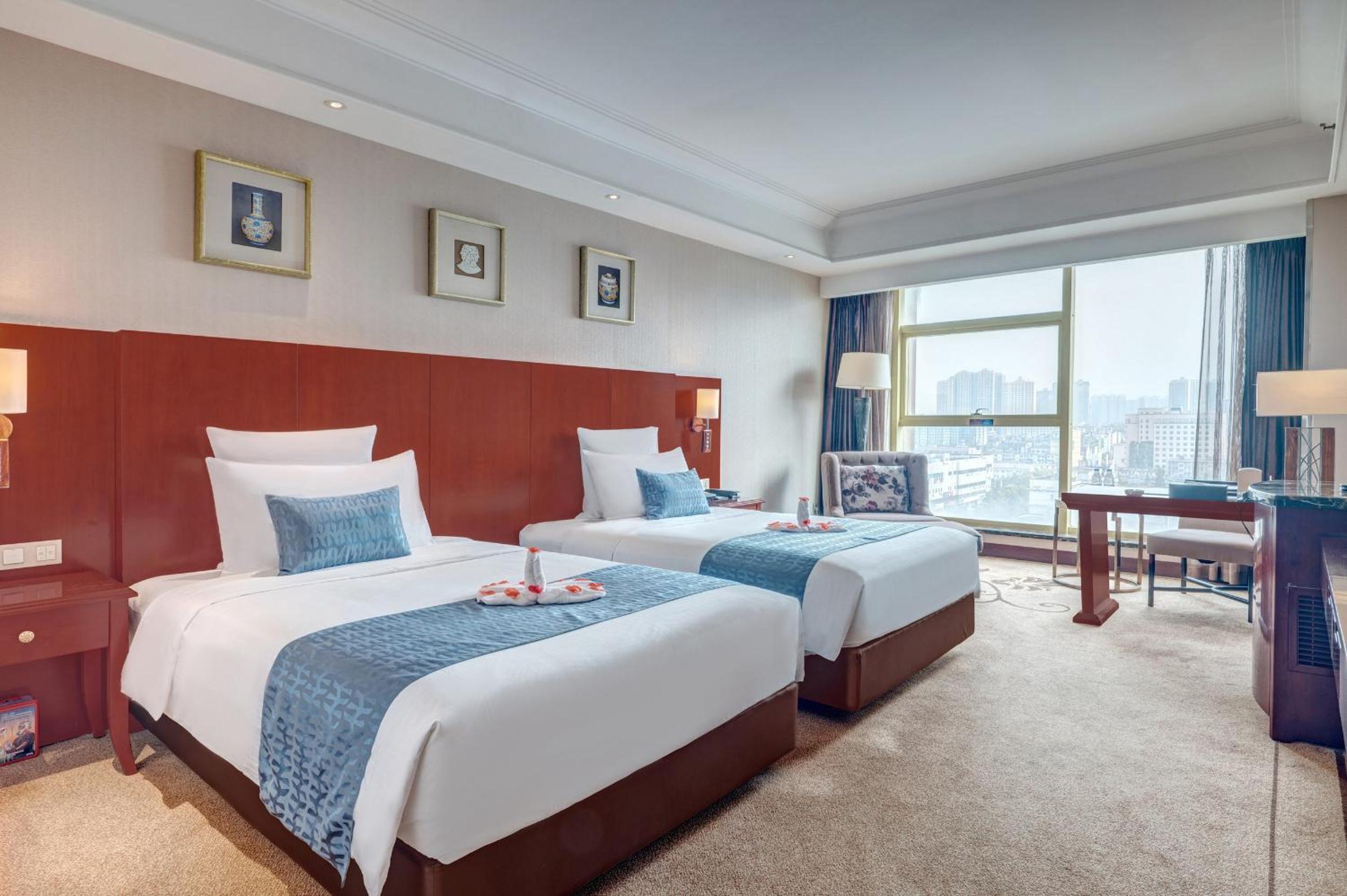 Superior Twin Room photo 3