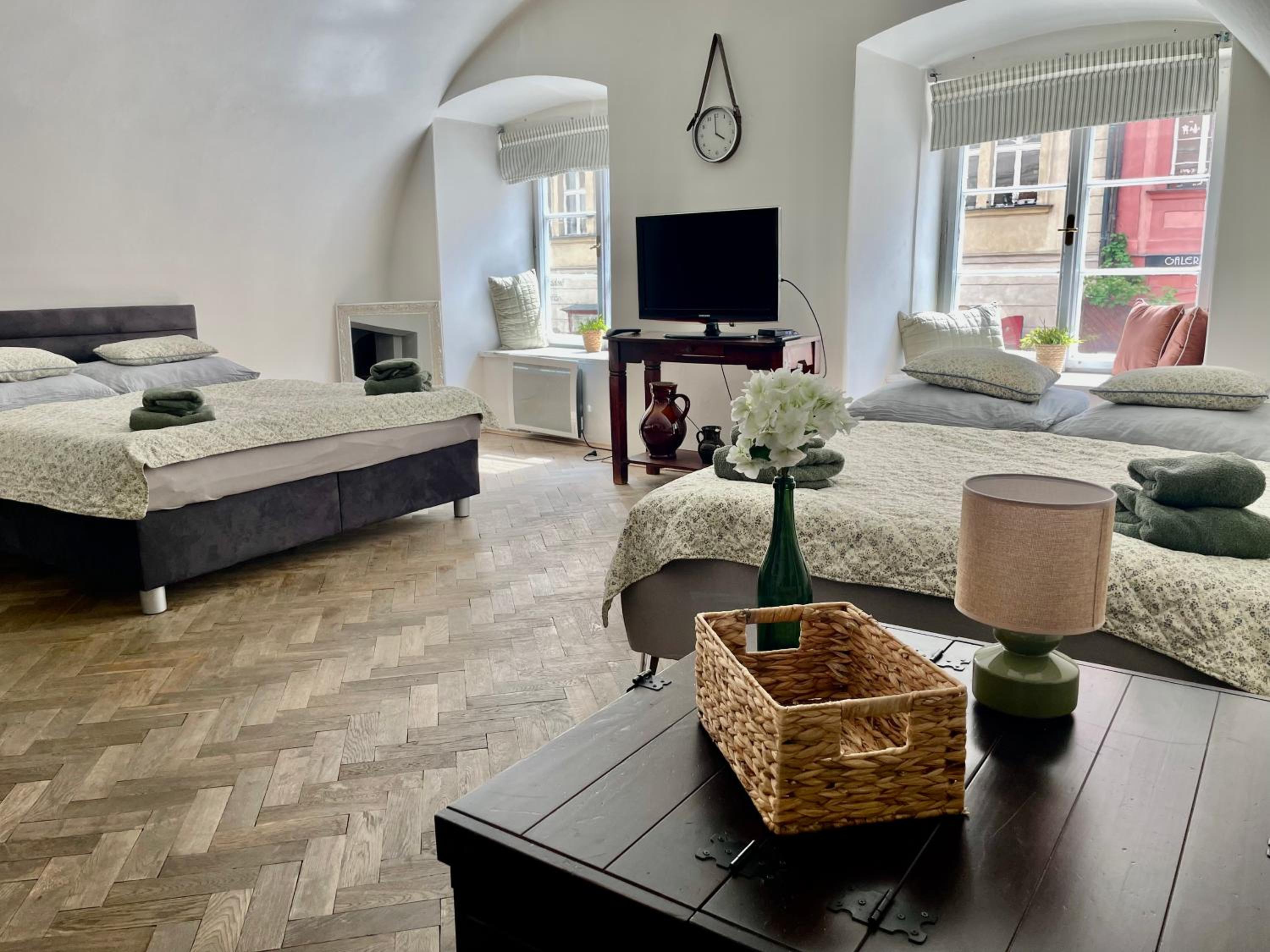 Studio Apartment