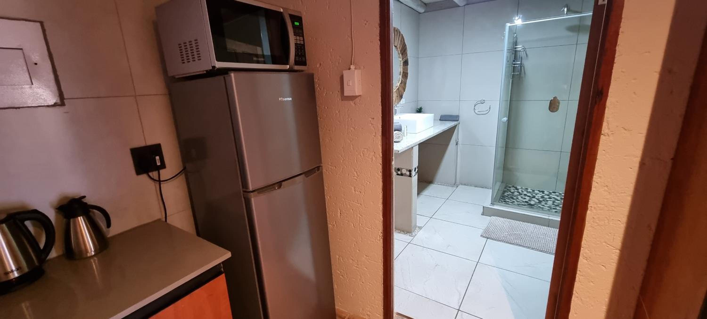Standard Suite - Photo 43