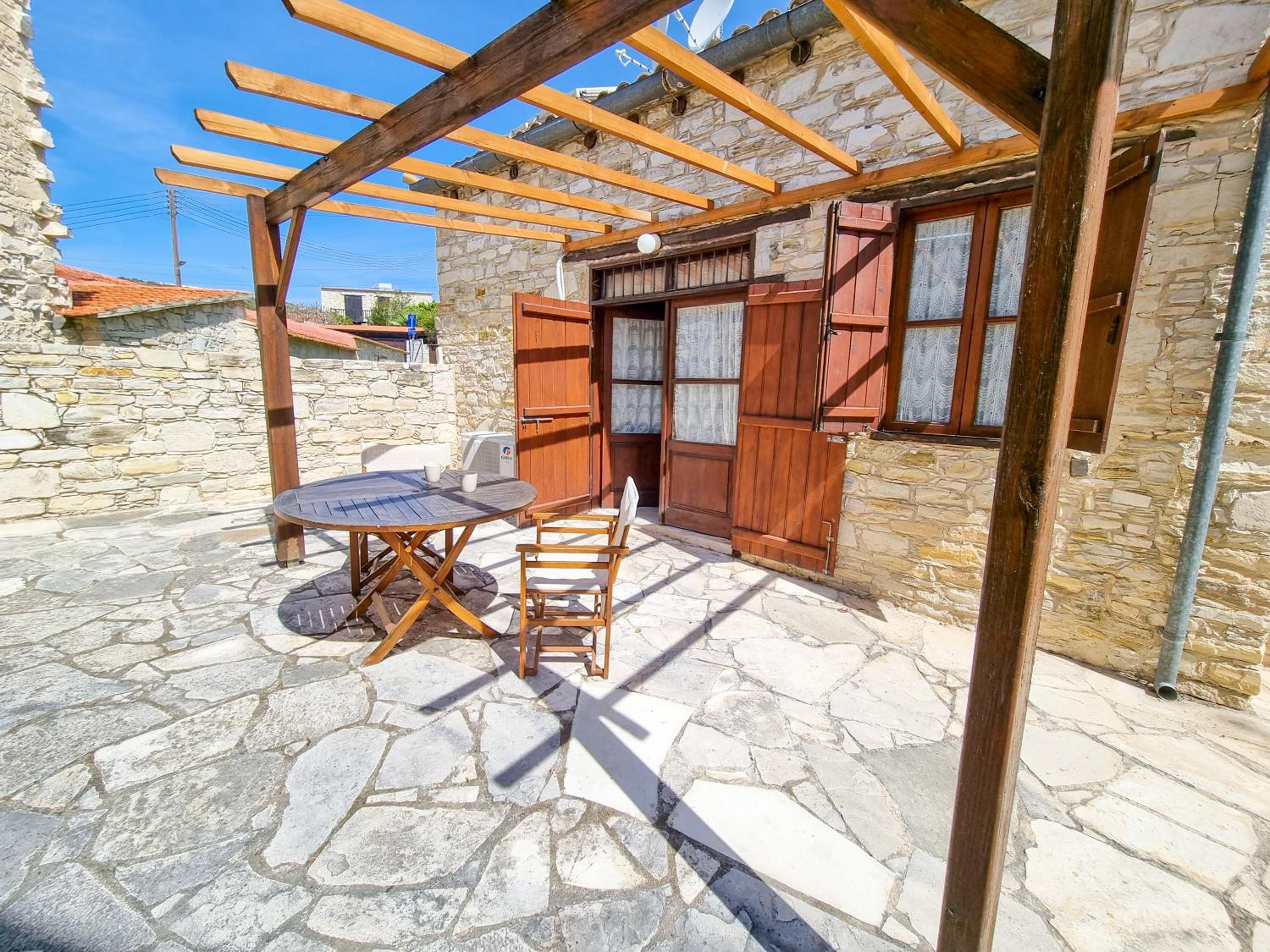 Studio with Terrace photo 3