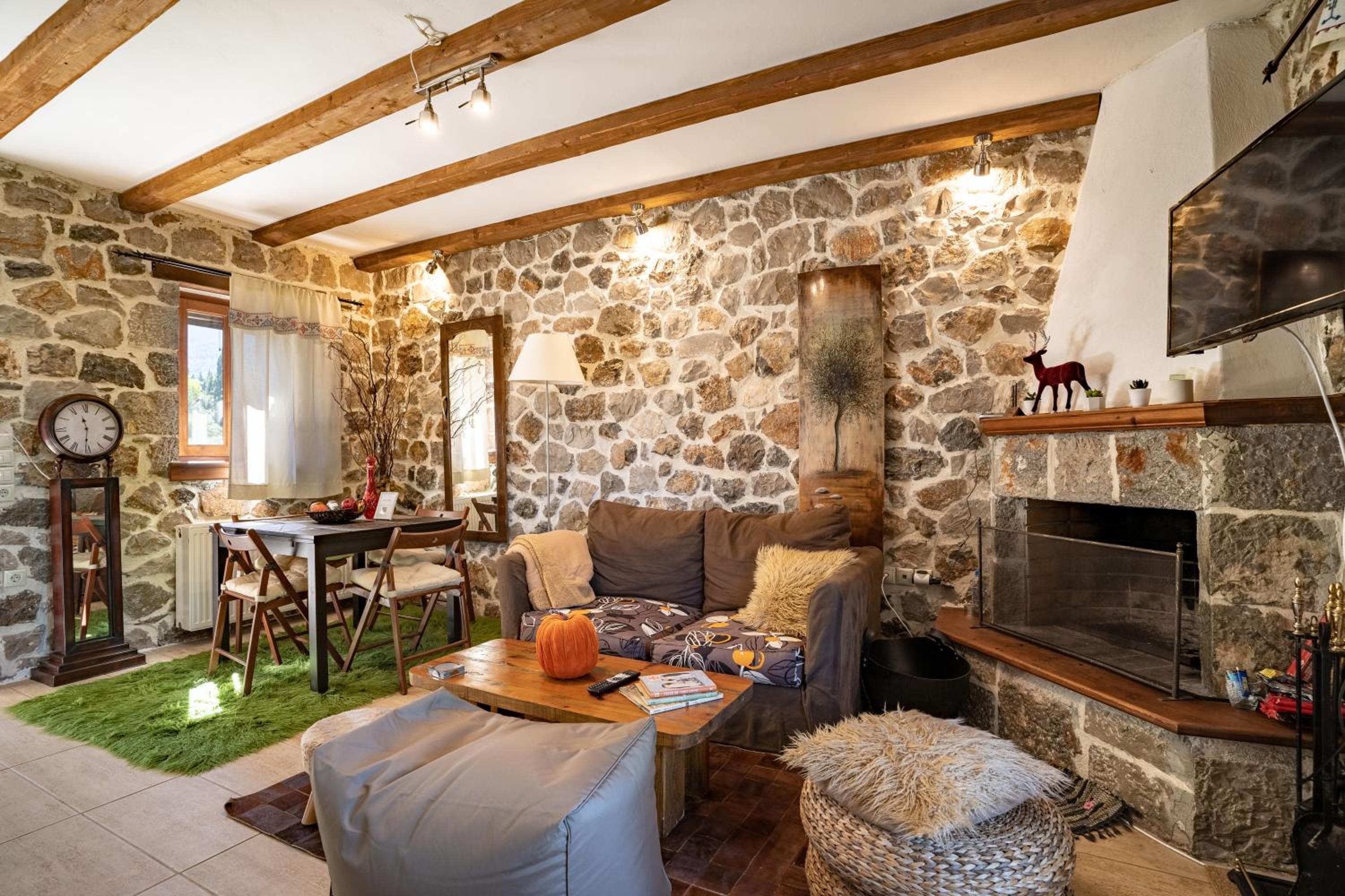Three-Bedroom Villa photo 1