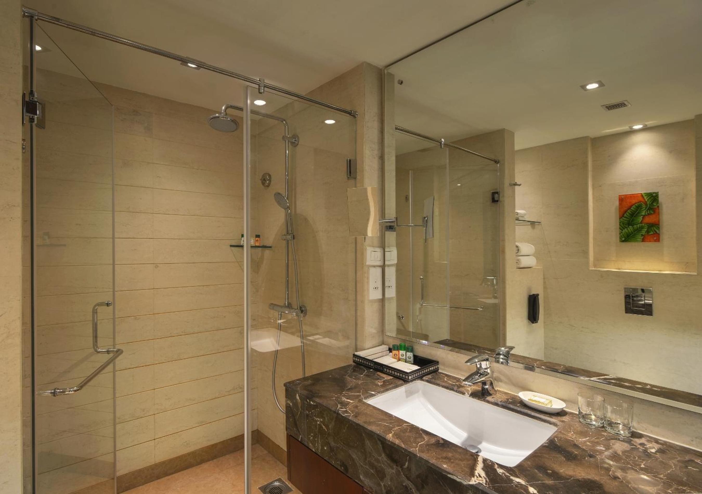 Superior Double or Twin Room - 20% off on F&B and Spa, 10% discount on two way airport transfers - Photo 2