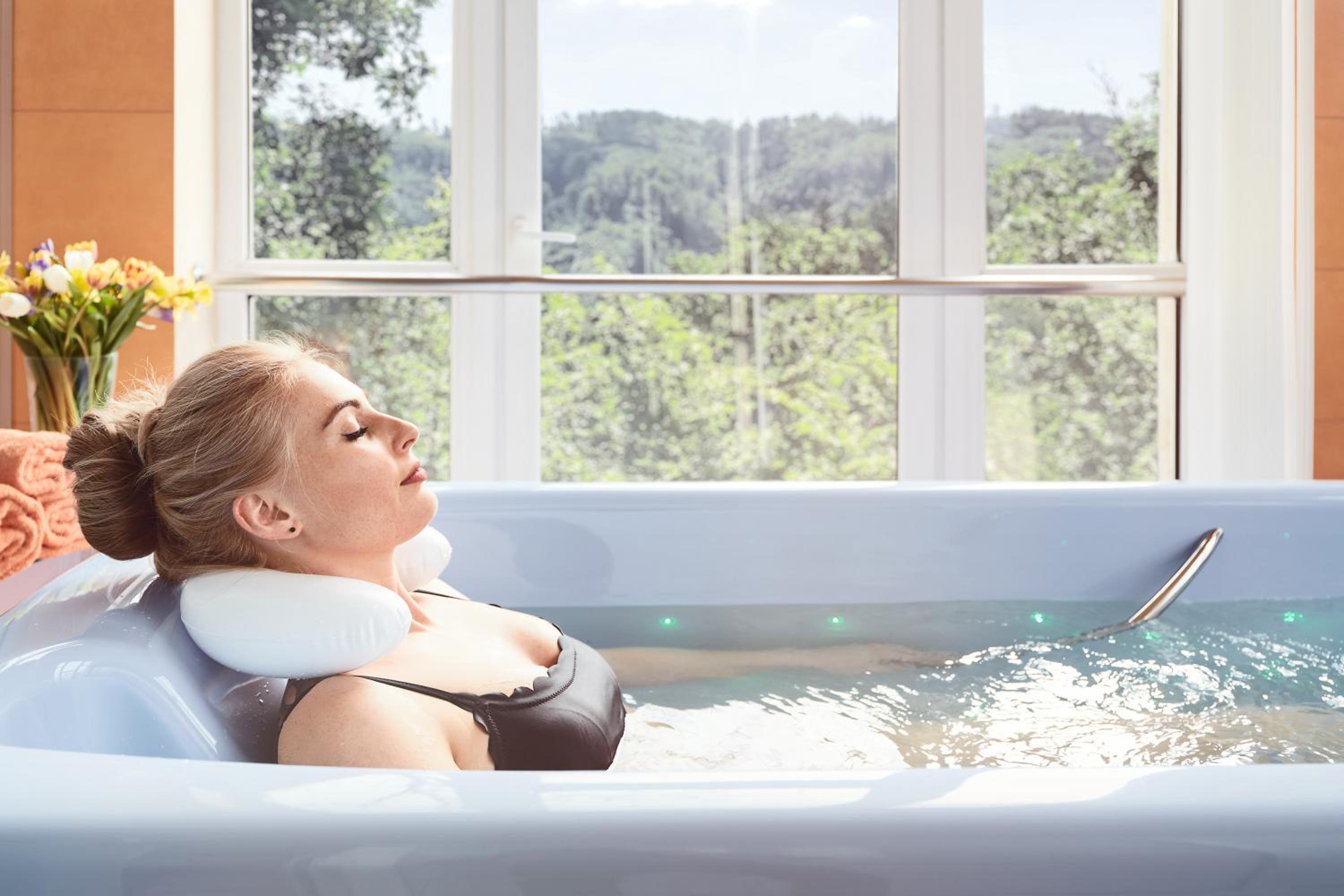 Special Offer - Superior Single Room with Intensive Package