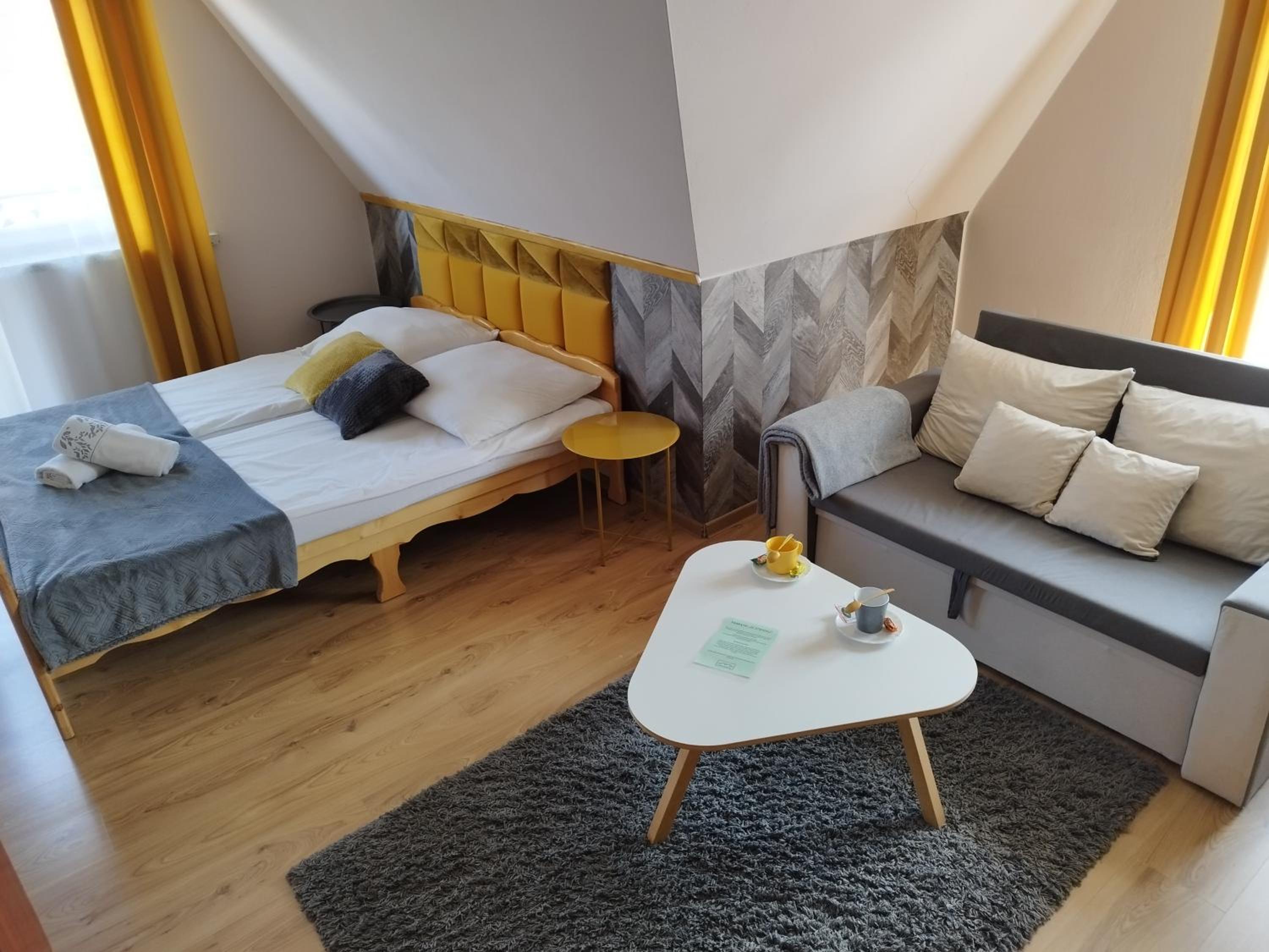Double Room with Mountain View