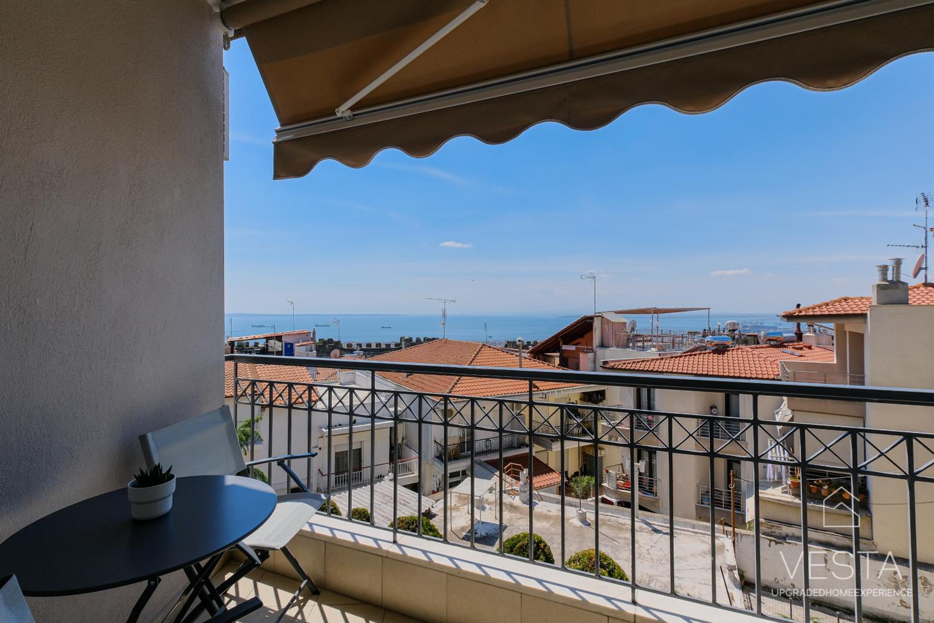 Apartment With Sea View