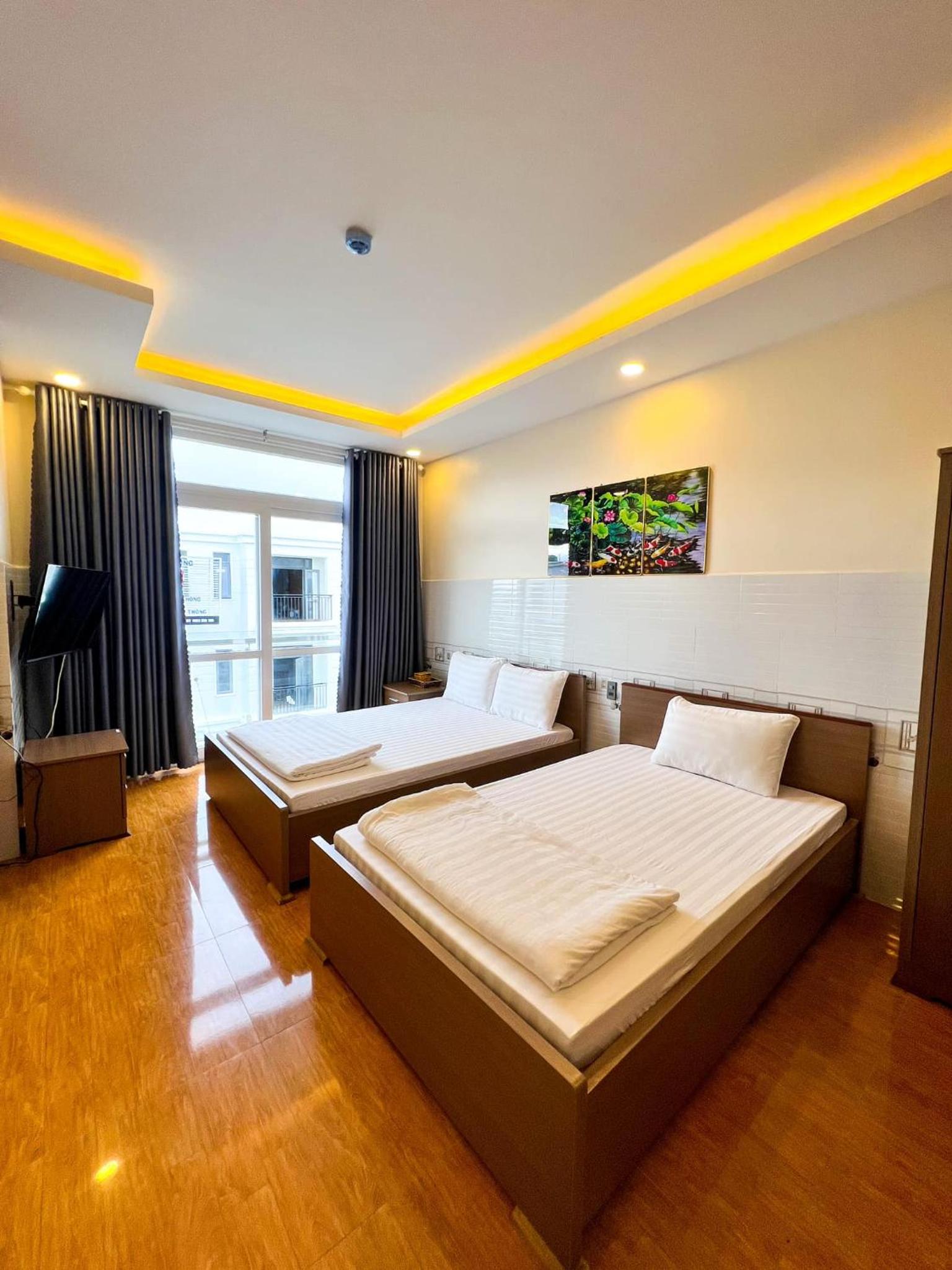 Triple Room with City View - Photo 5