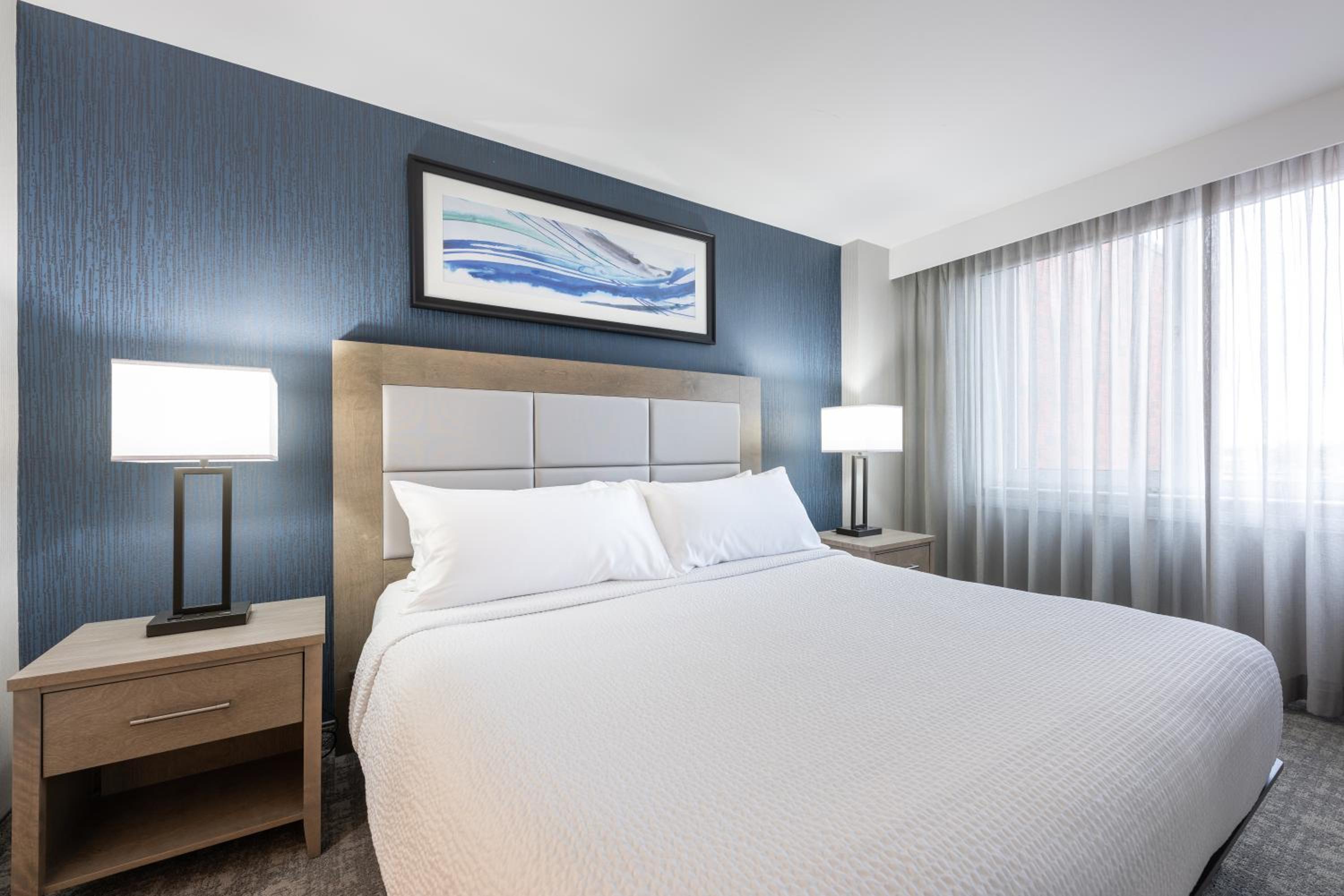 Superior King Suite - Photo 2
