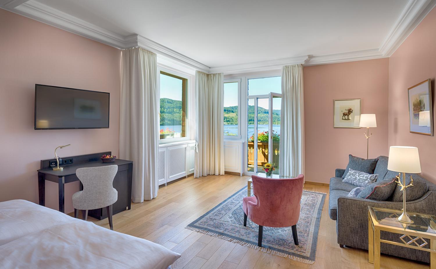 Comfort Double Room with Lake View and Balcony photo 1