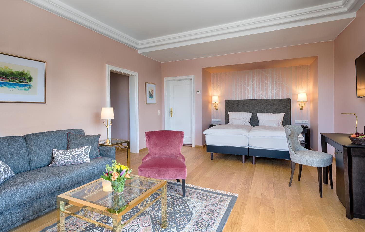 Comfort Double Room with Lake View and Balcony photo 2