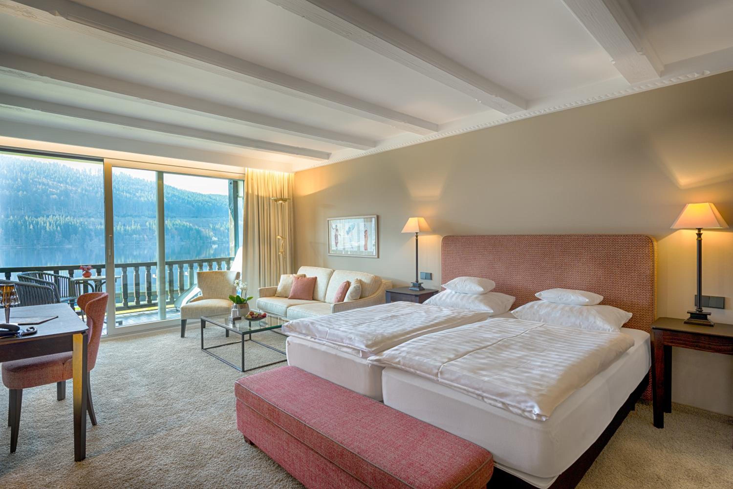 Superior Double Room with Lake View and Balcony or Terrace photo 2