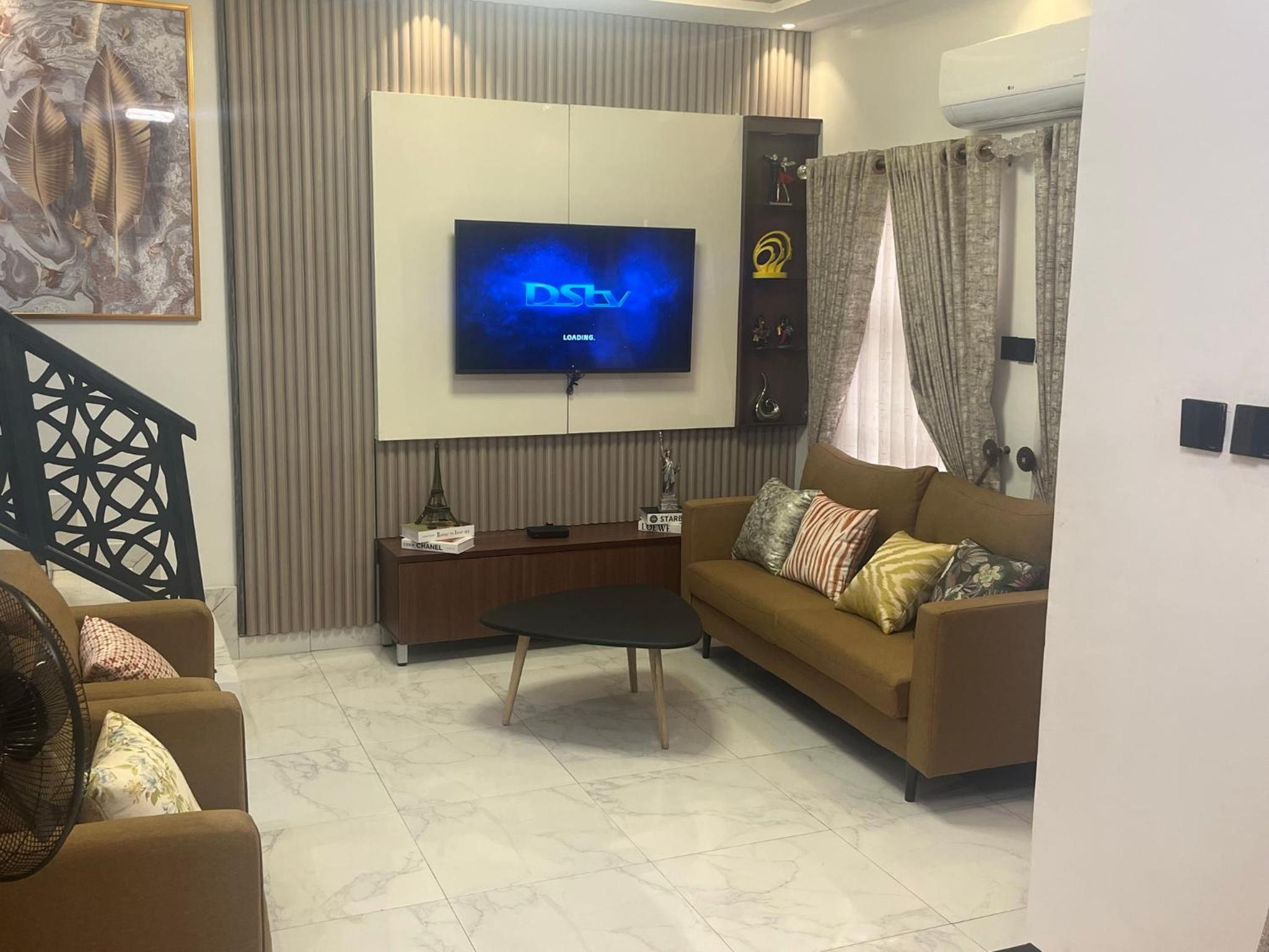 Duplex Apartment photo 3