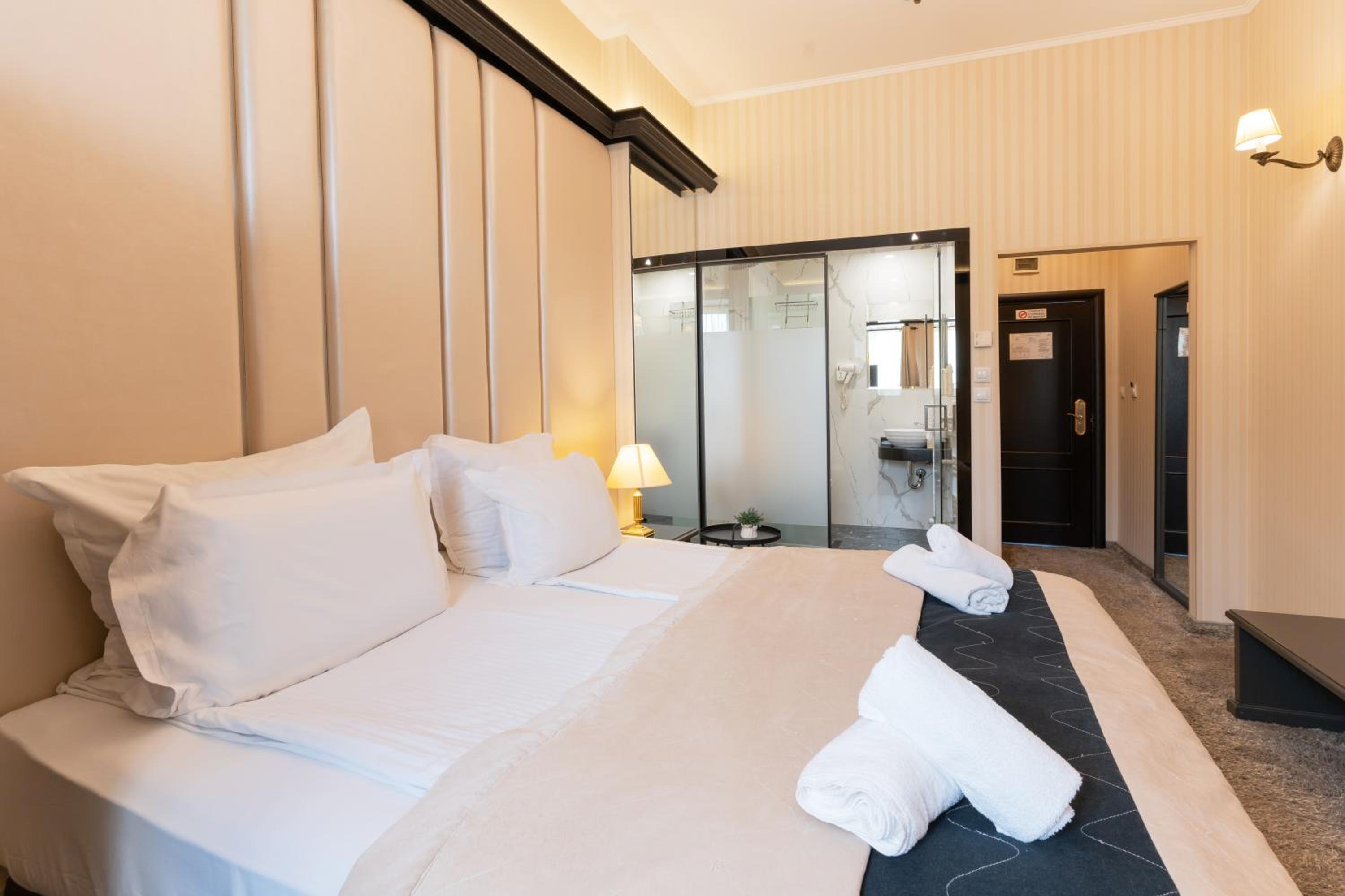 Boutique Double Room - Free Spa Access