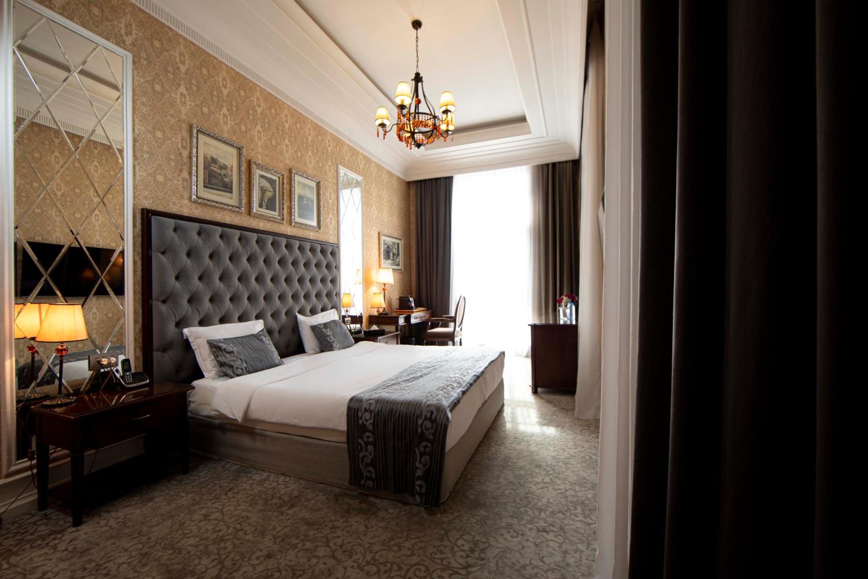 Deluxe Double or Twin Room with Balcony