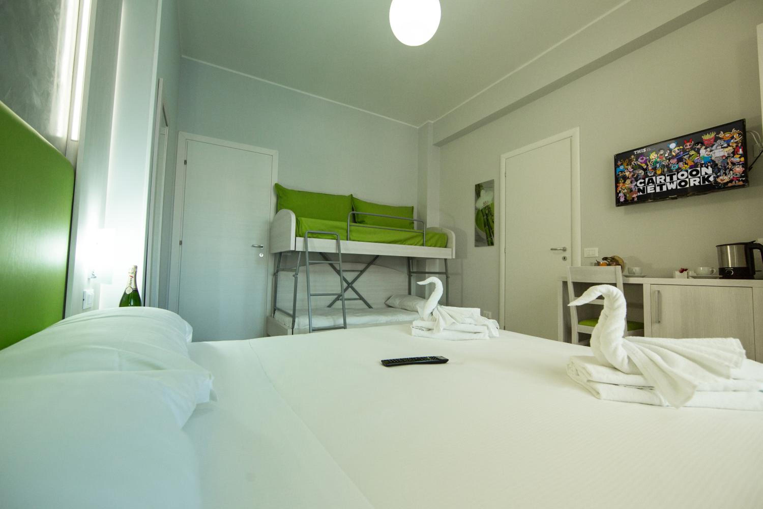 Quadruple Room photo 2