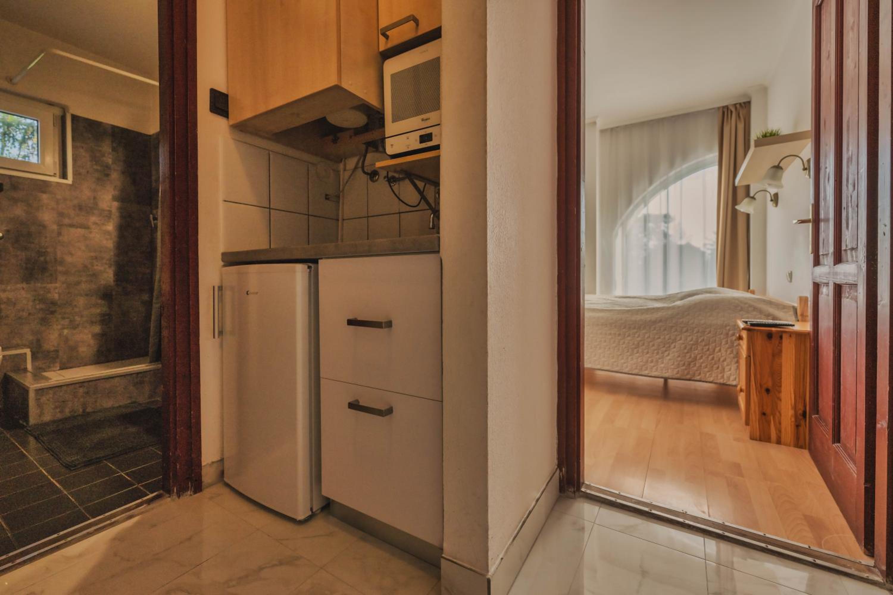 Apartment (2 Adults) - Photo 6
