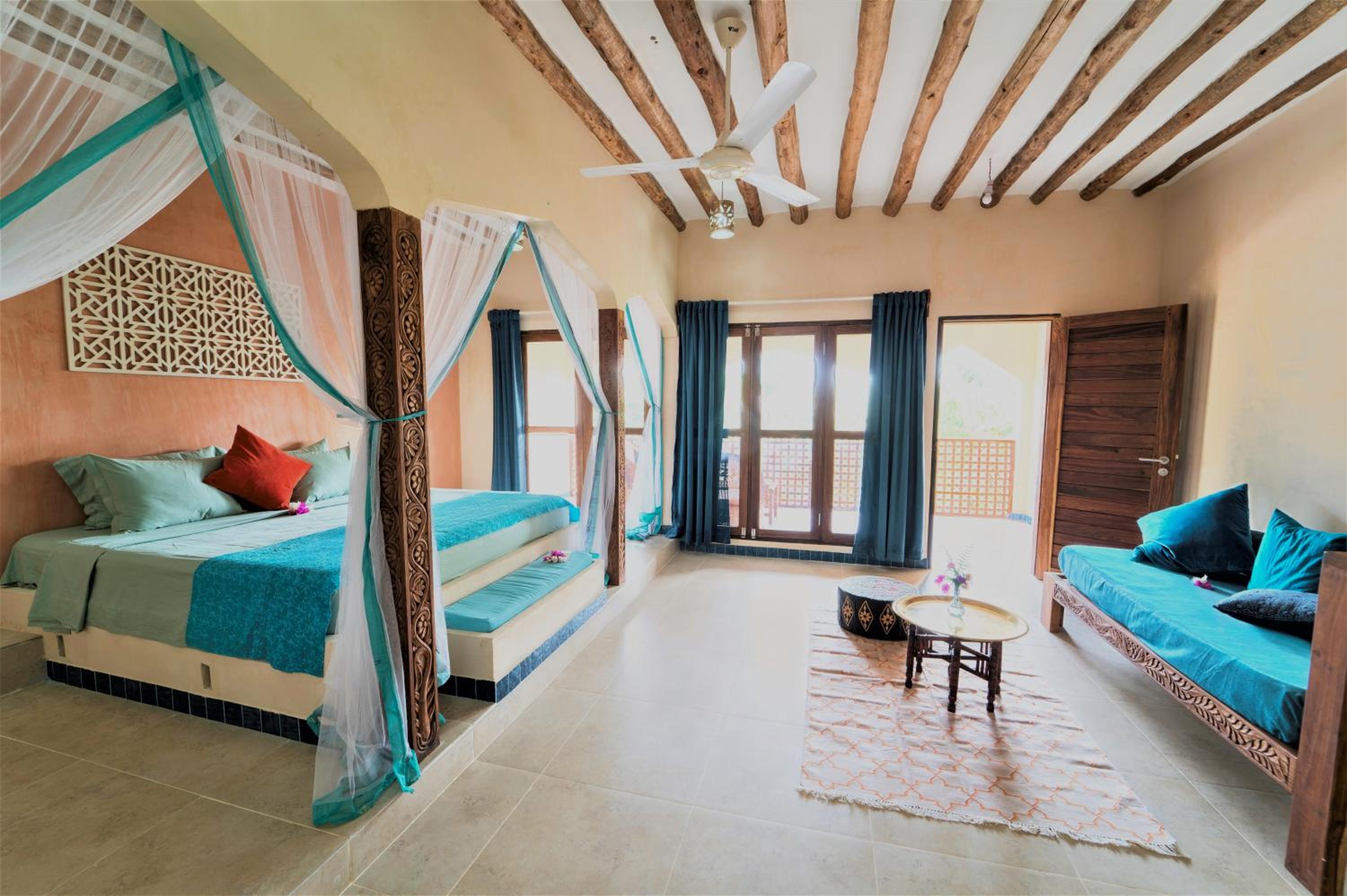 Theme King Room
