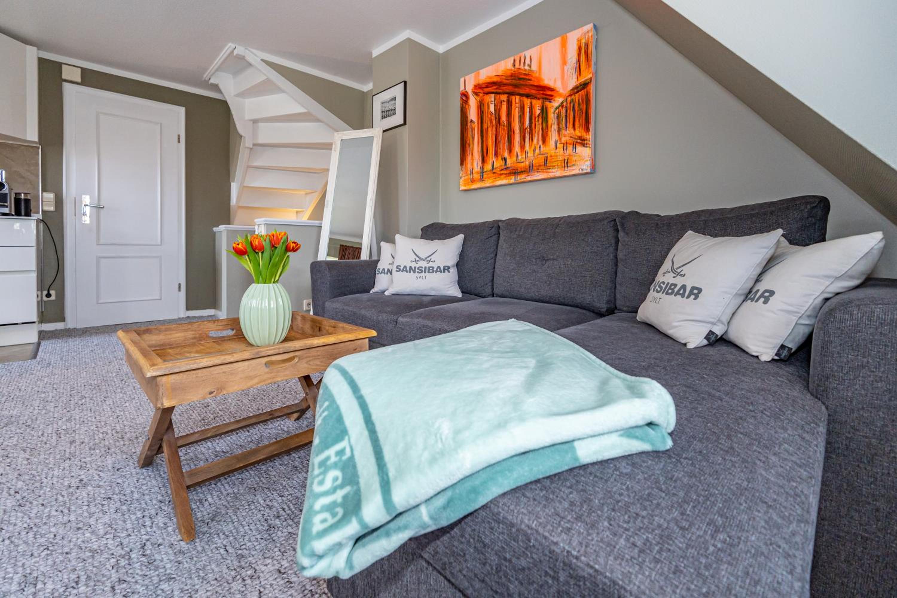 One-Bedroom Apartment - Photo 10