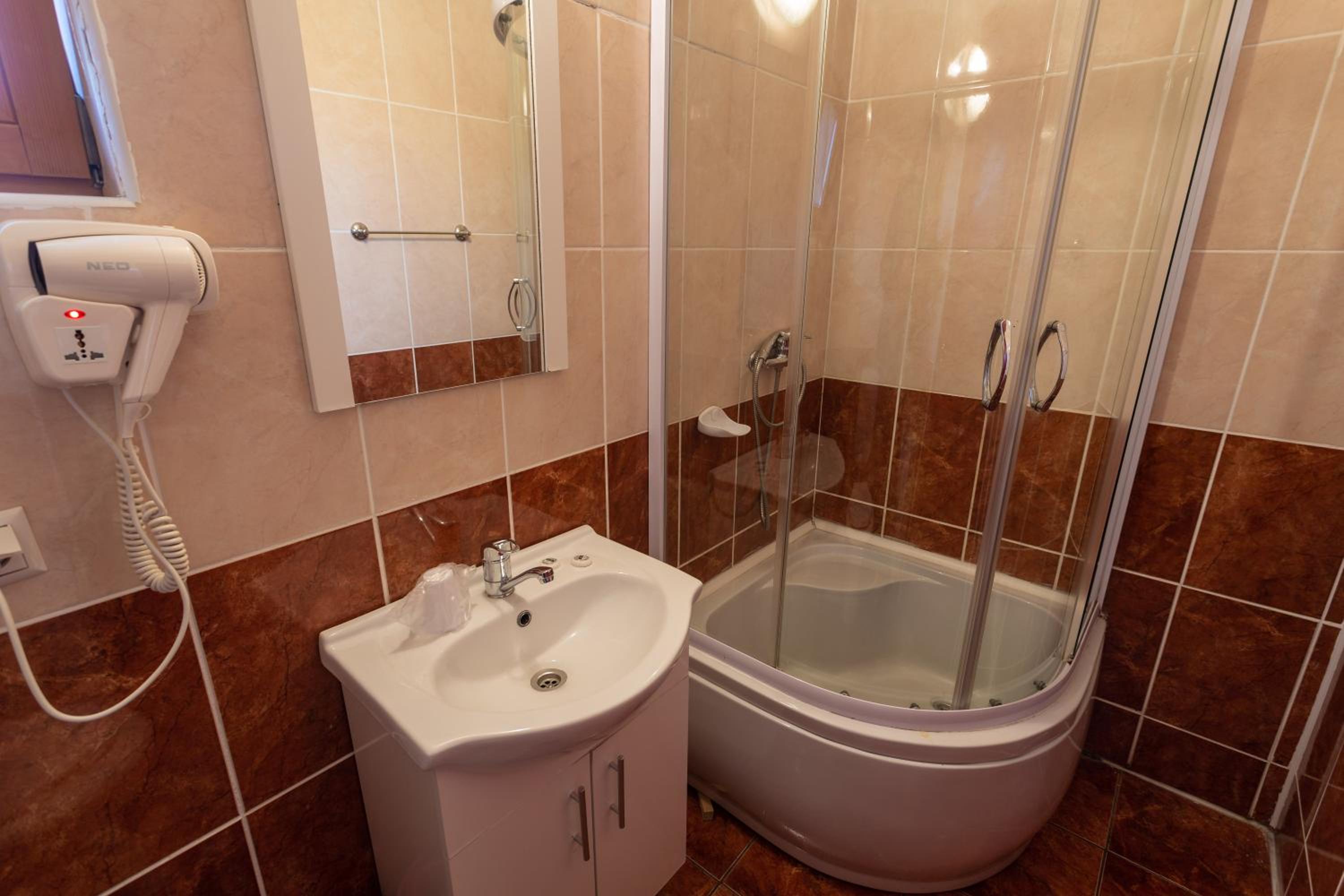 Two-Bedroom Suite photo 3