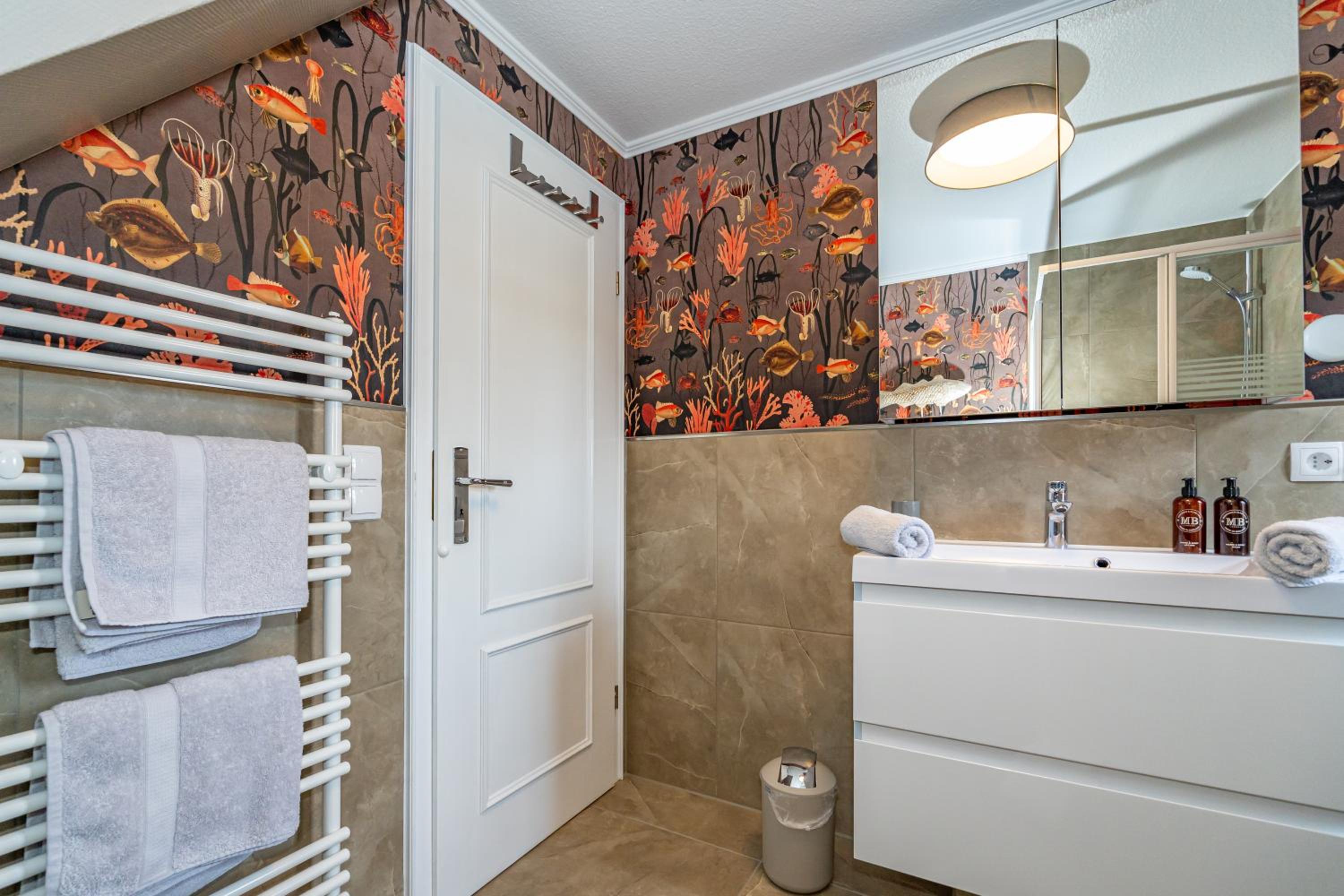 One-Bedroom Apartment - Photo 14