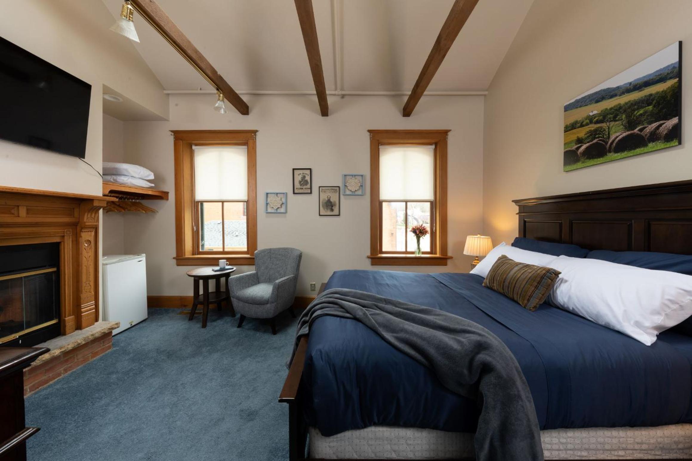 Double Room with Private Bathroom photo 1
