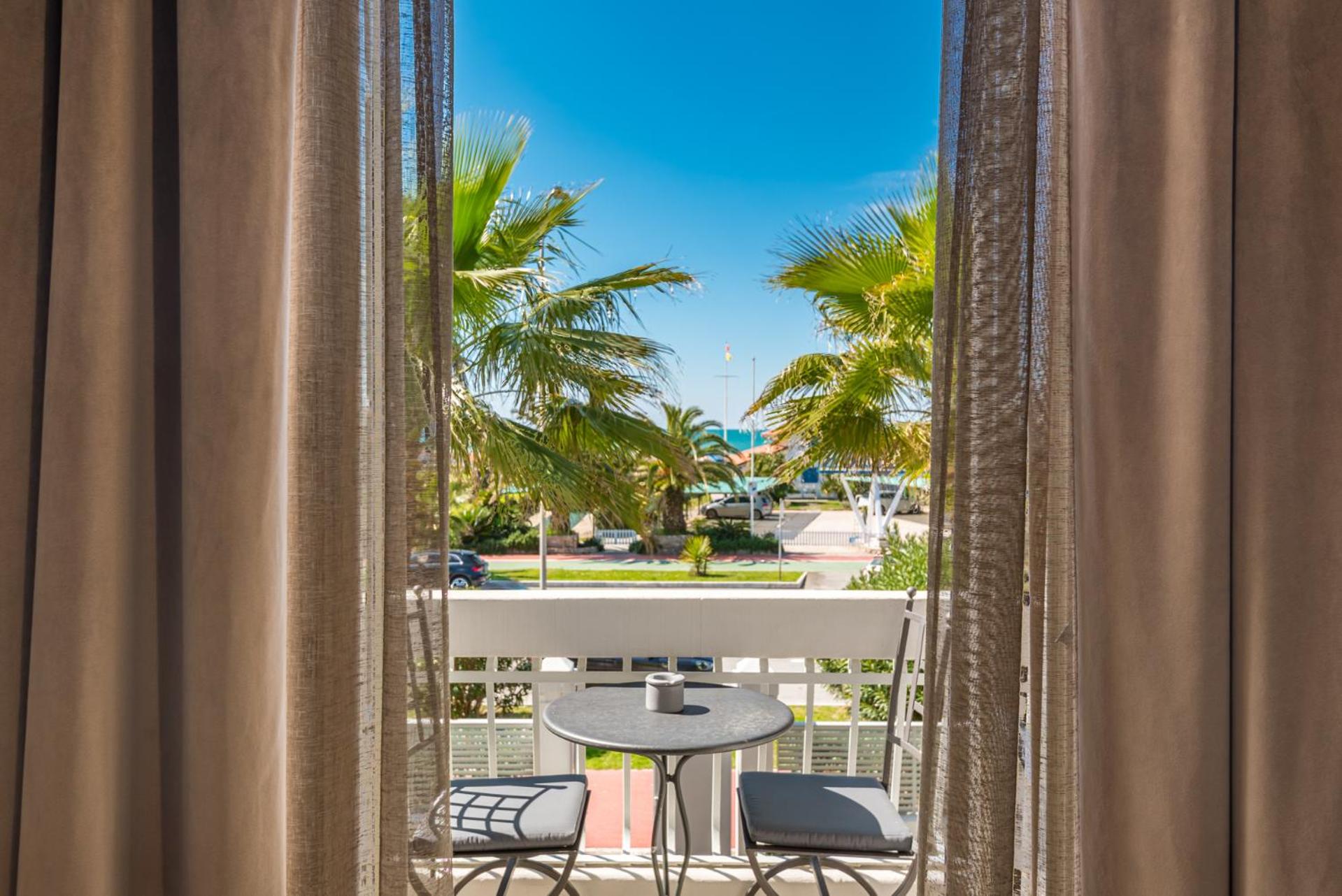 Suite with Sea View