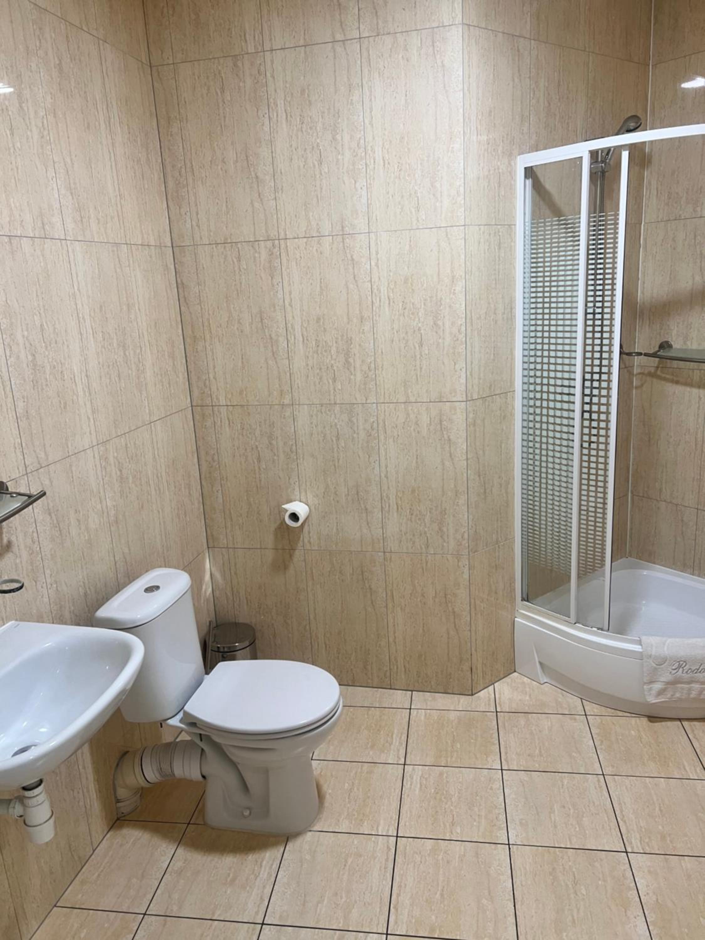 Double Room - Photo 1