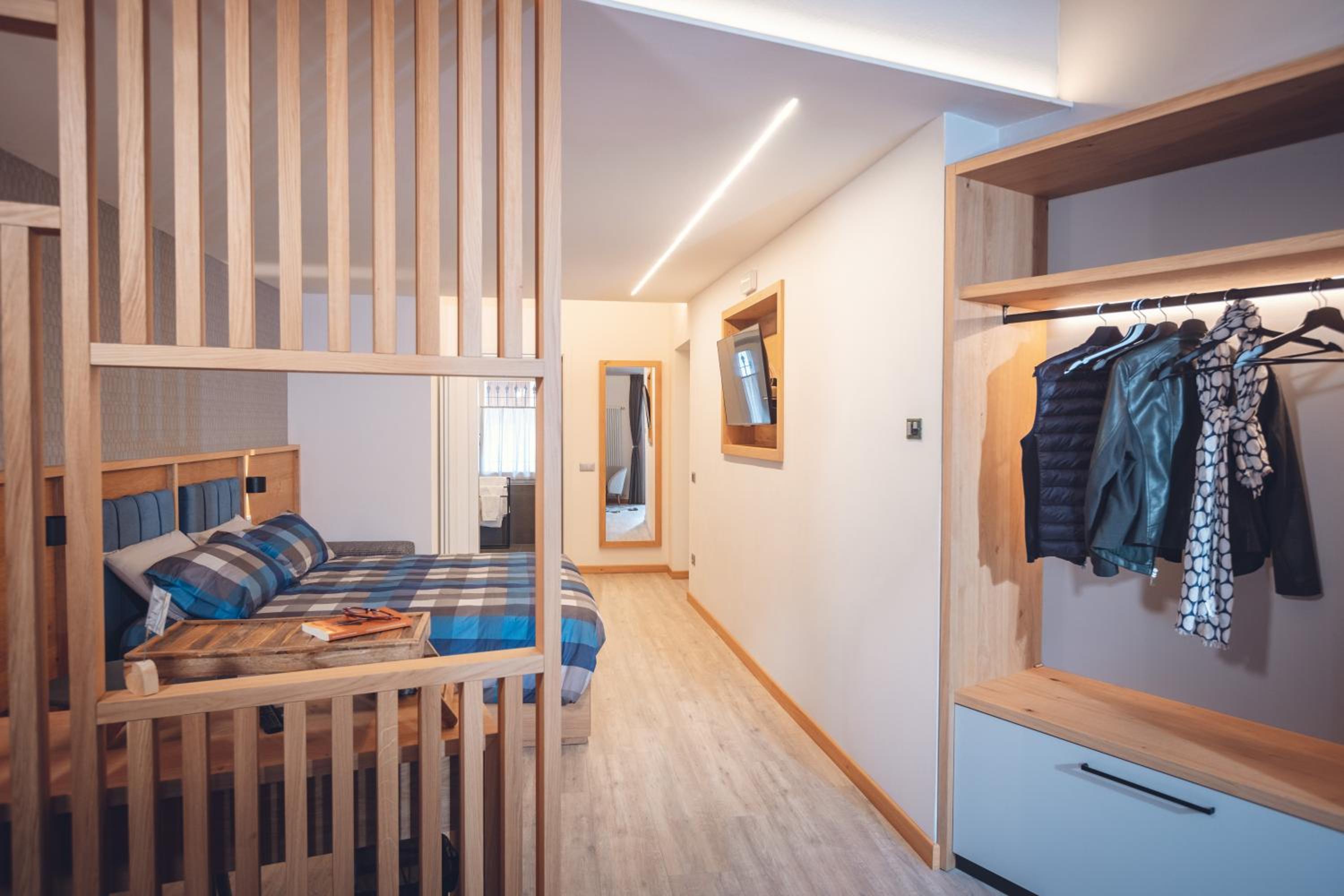 Junior Suite with Balcony photo 2