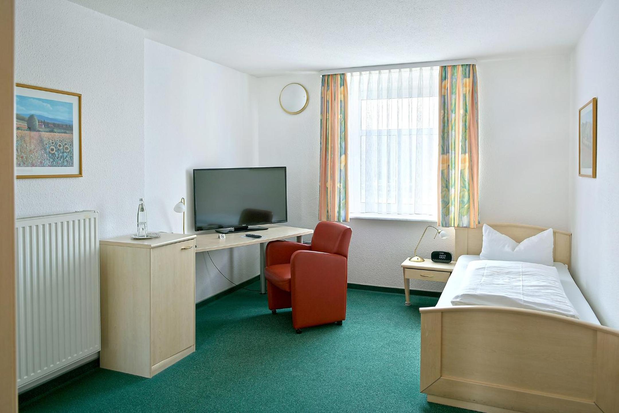 Single Room photo 1