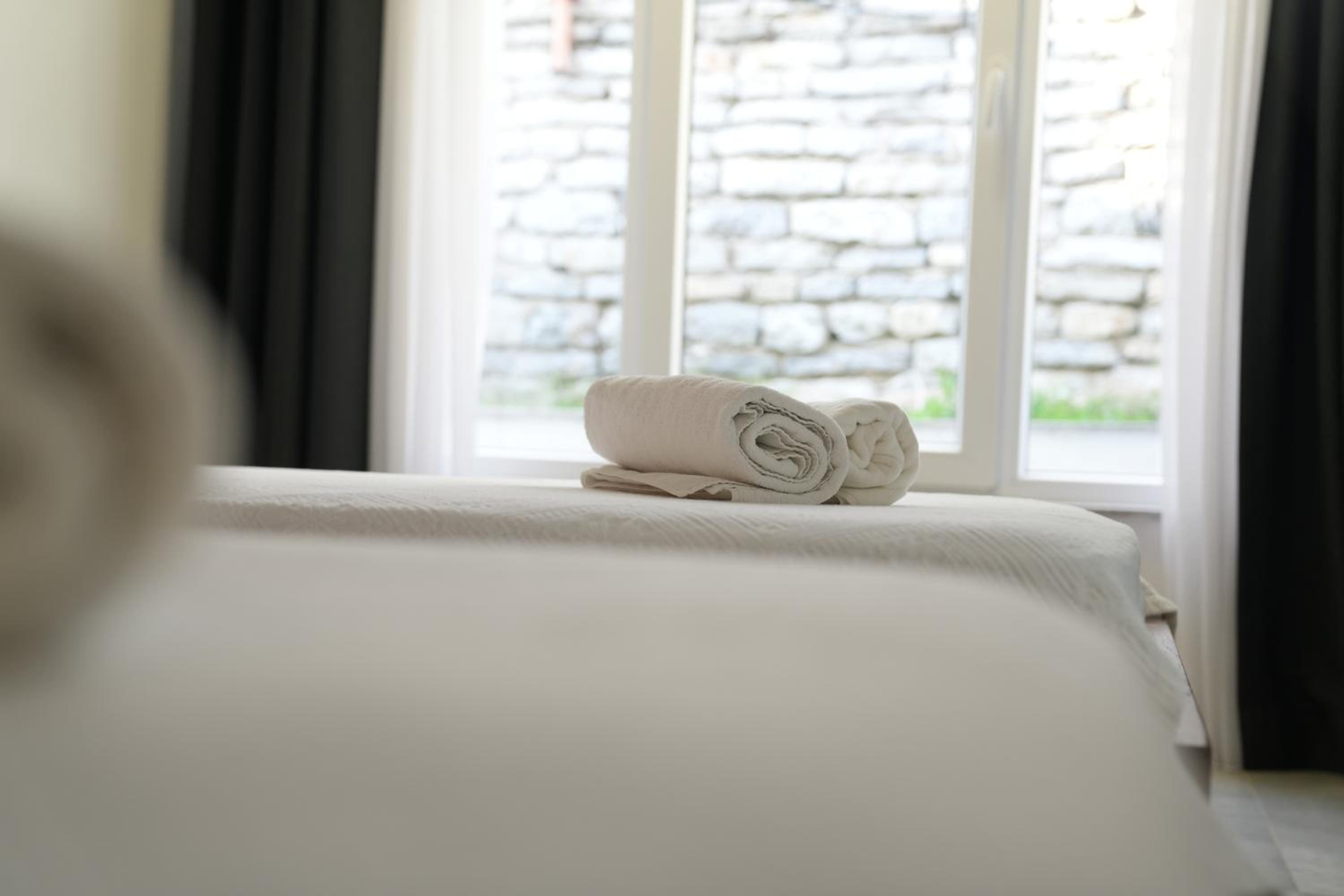 Deluxe Double Room - Photo 3