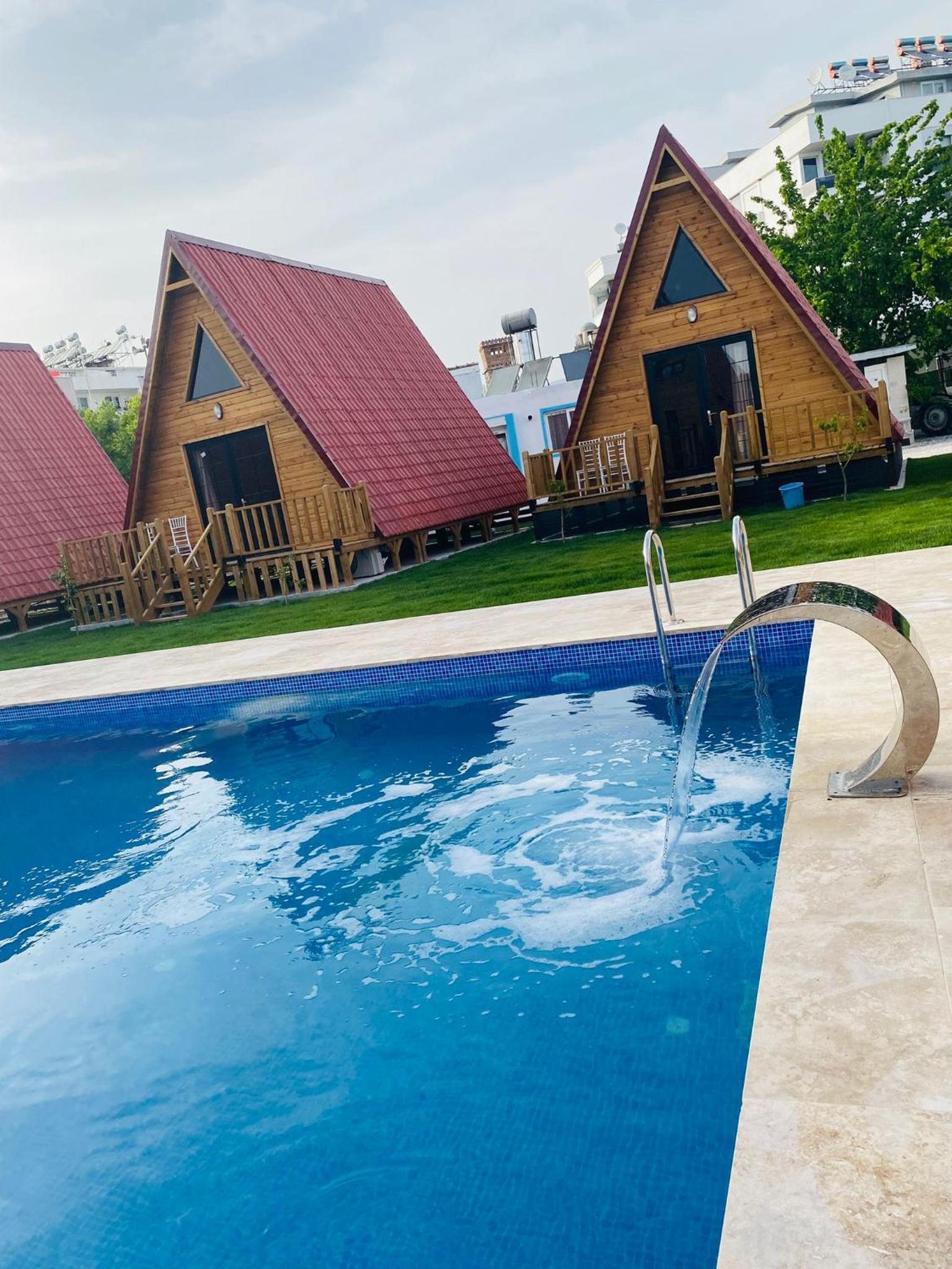 Apartment with Pool View  photo 2