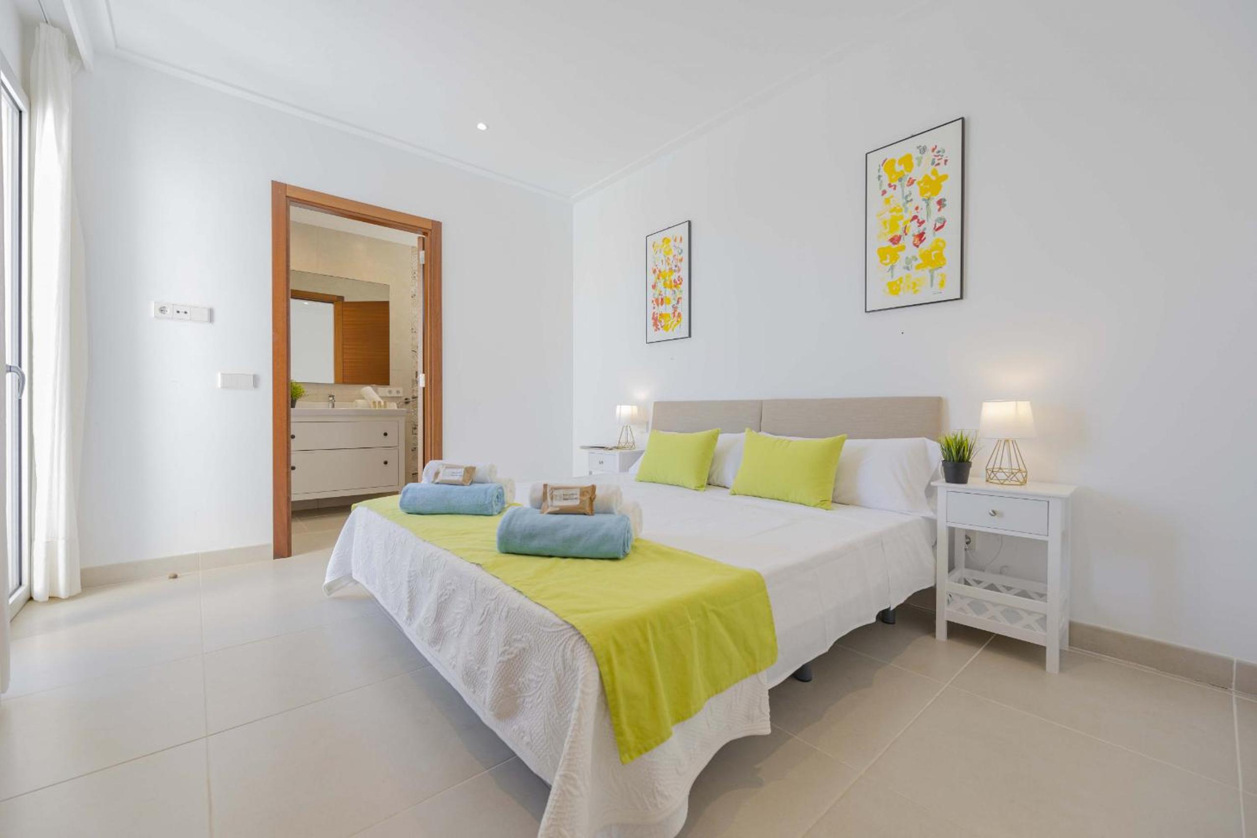 Villa with Sea View photo 2