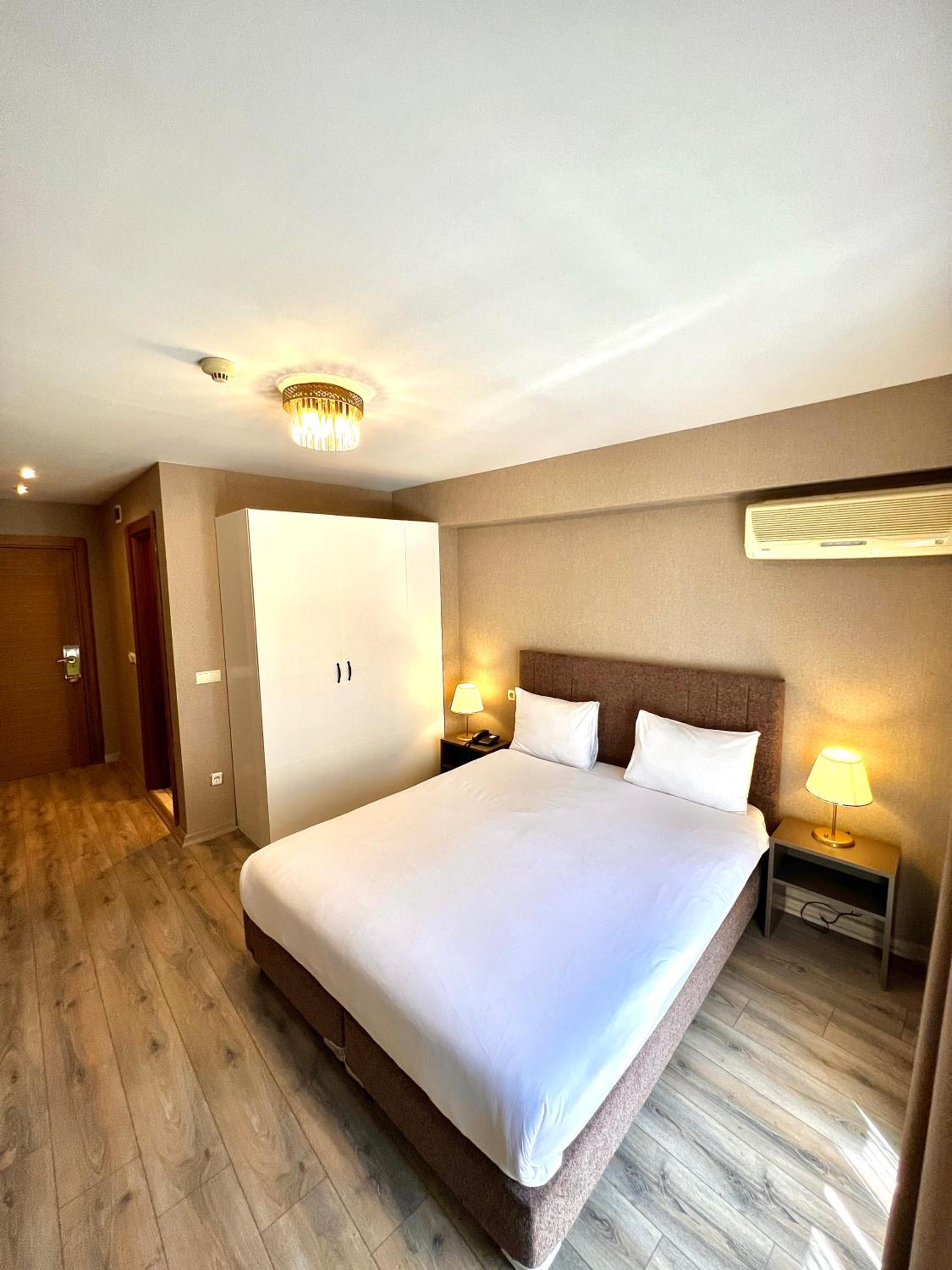 Double Room photo 2