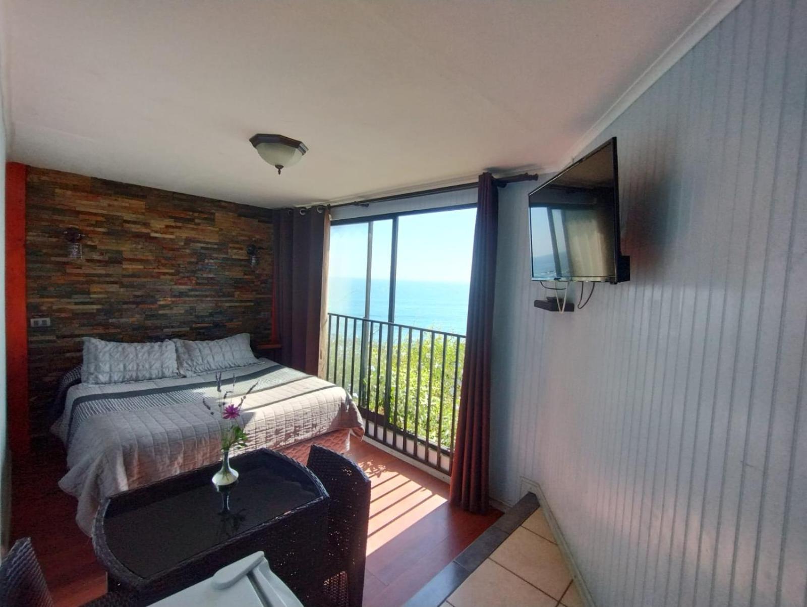 Budget Double Room photo 1