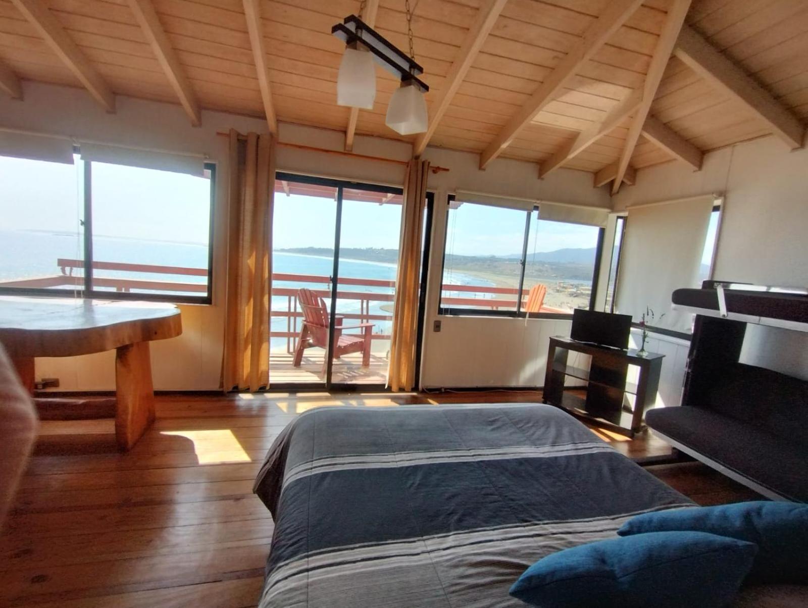 Large Double Room photo 2