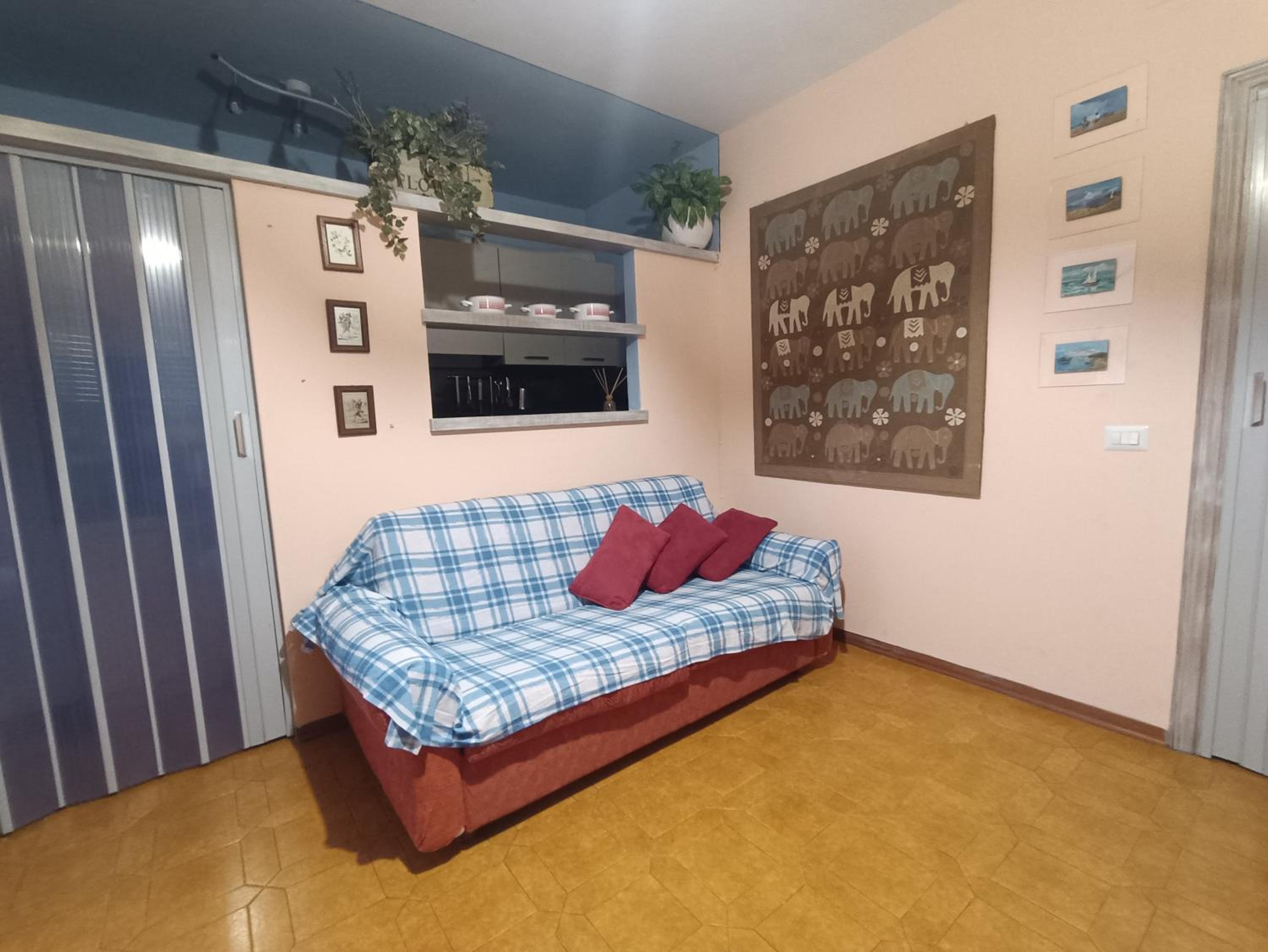 Apartment With Garden View photo 3