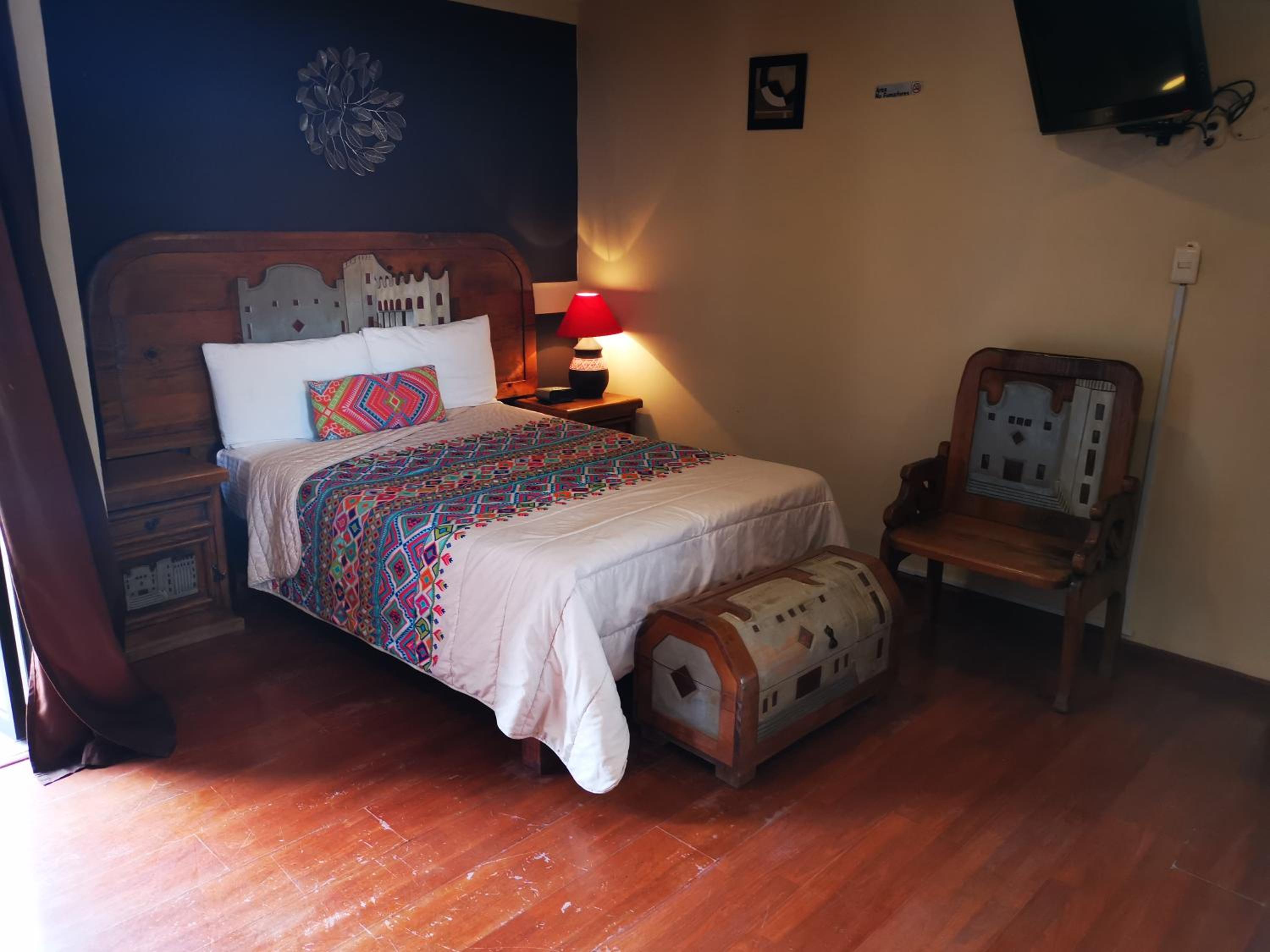 Standard Room photo 2